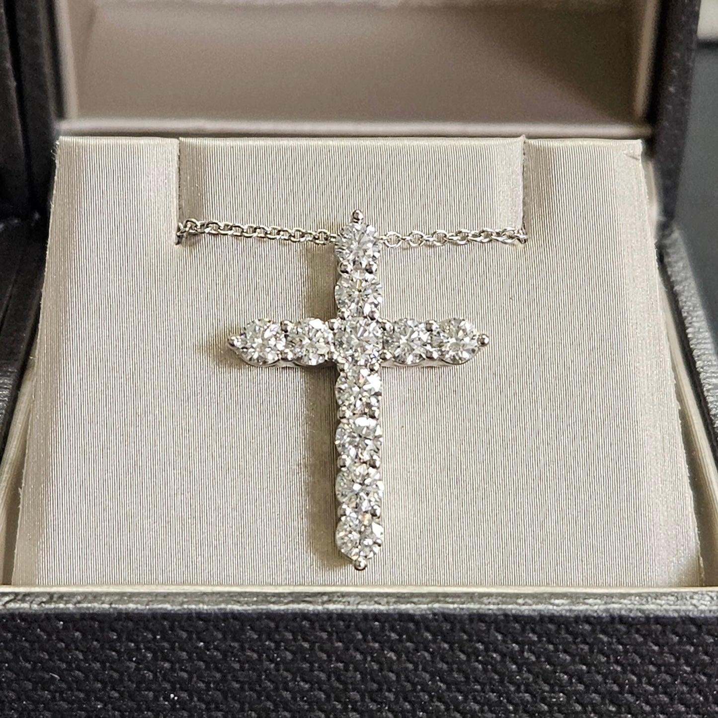 1.5ct Round Natural Diamond Cross Necklace/Luxury Cross Pendant/14K,18K Gold Cross Necklace/Adjustable Length/Gift for Her/Anniversary Gift