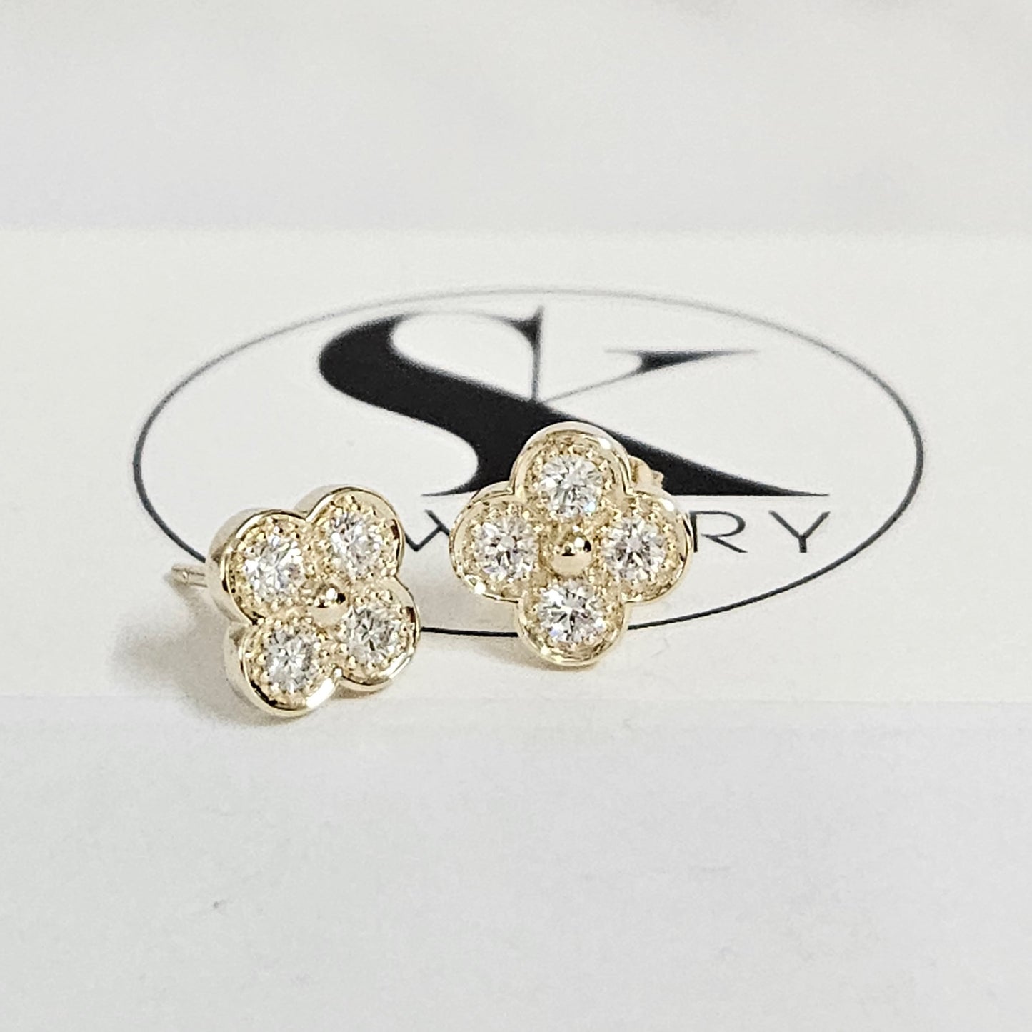 Diamond Clover Earrings/14K,18K gold 9.7mm Clover Classic Dainty Cluster Stud Earrings/Natural Diamond Stud Earring/Anniversary Gift