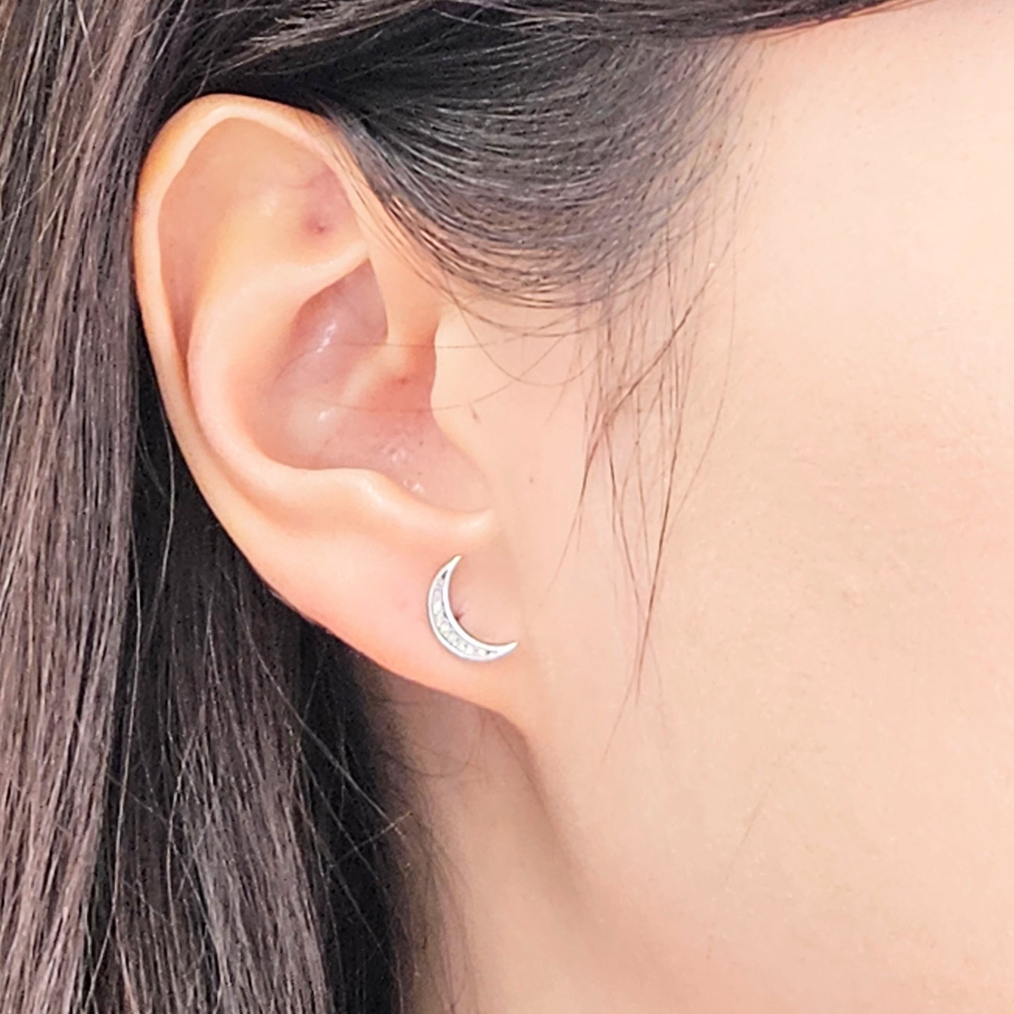14k Diamond Crescent Moon Earring/14k Half Moon Earring/Real Diamond Small Crescent Stud/14K 18K Gold Earring/Single or Pair/Gifts for Her