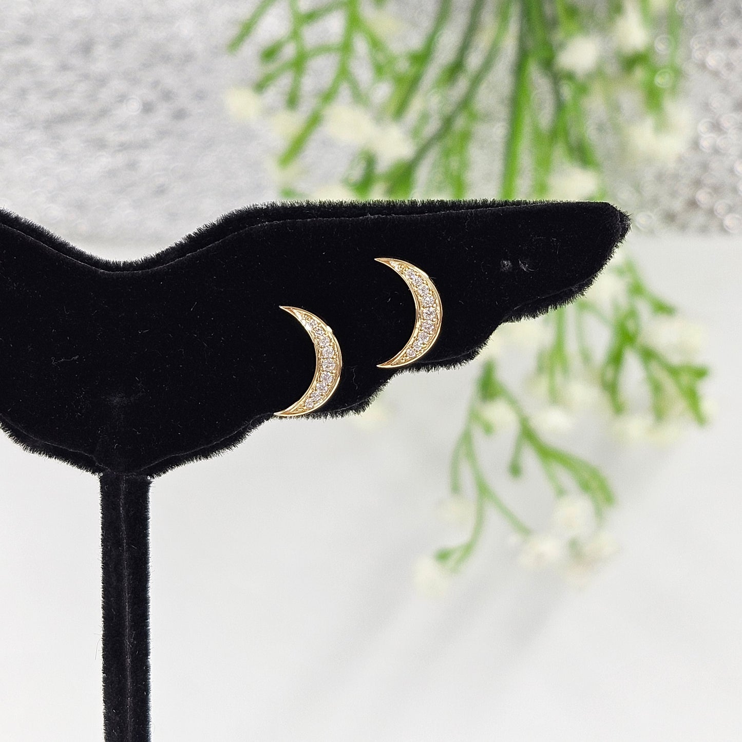 14k Diamond Crescent Moon Earring/14k Half Moon Earring/Real Diamond Small Crescent Stud/14K 18K Gold Earring/Single or Pair/Gifts for Her