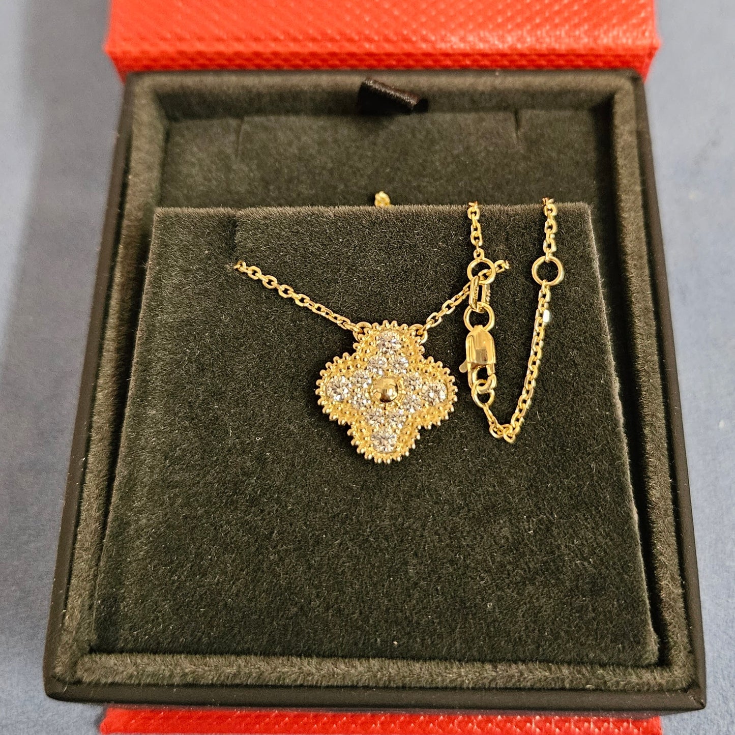 15mm Diamond Clover Pendant /Diamond Clover Charm Necklace/ Solid 14k and 18K Gold/ Diamond Cluster Necklace/ Anniversary Gift