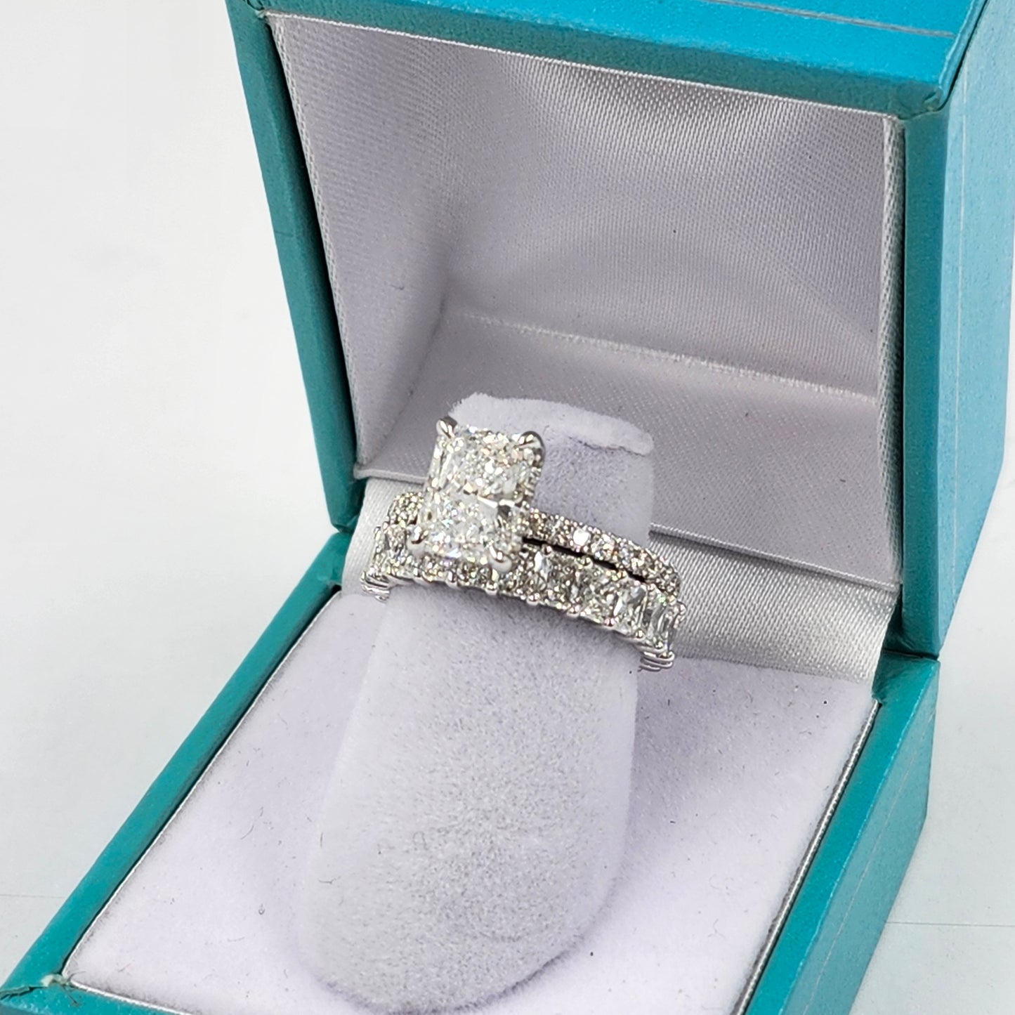 Radiant Cut Natural Diamond Eternity Band - 18K Gold Stackable Set low Wedding Ring - Anniversary gift