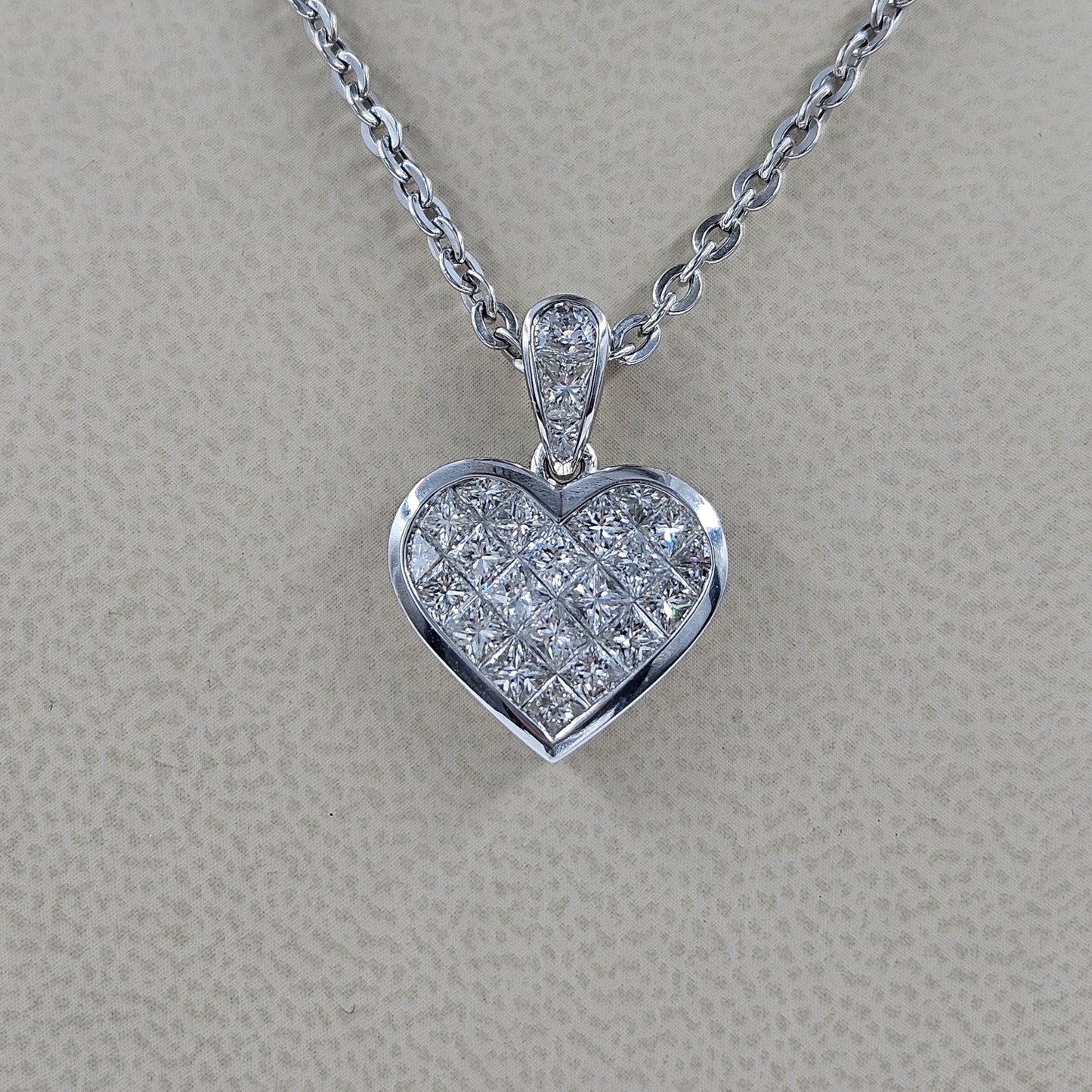 18k White Gold Princess Invisibly Set heart elegant modern classic diamond pendant/Natural Diamond heart Necklace/Anniversary Gift