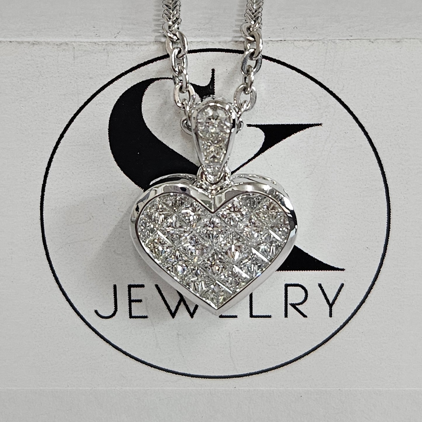 18k White Gold Princess Invisibly Set heart elegant modern classic diamond pendant/Natural Diamond heart Necklace/Anniversary Gift
