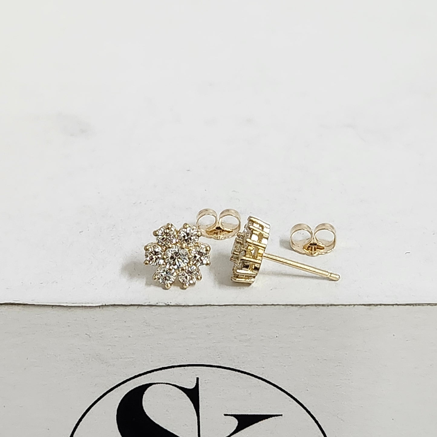 1ct Lab Diamond Stud Earring /Diamond flower Stud Earrings / Anniversary gift  Gift for her  Flower Stud Earring