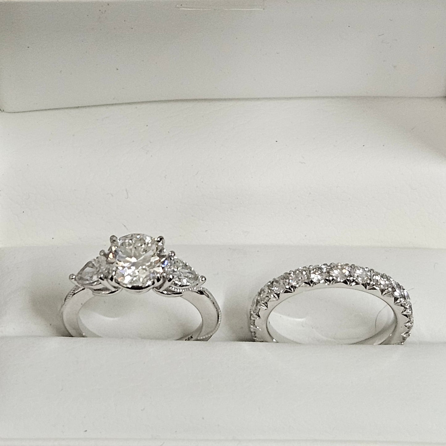 2.4ct Diamond Engagement Ring /14K,18K gold  Stackable 1.8ct IGI Certified Lab Grown Diamond  Engagement Ring / Anniversary gift