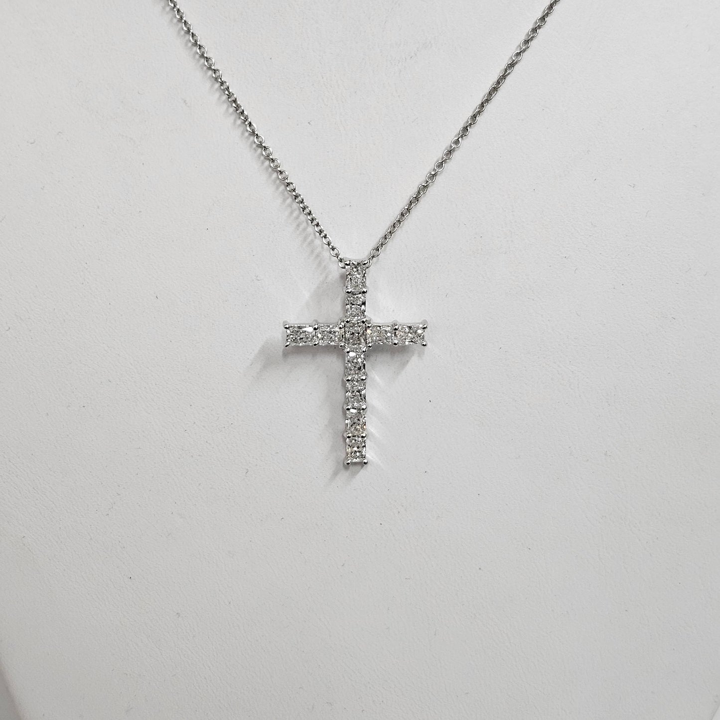 Lab Diamond Radiant Cut Diamond Men Cross Pendant/14K gold Radiant Cut Women Cross Necklace/Diamond Cross Pendant/Anniversary Gift