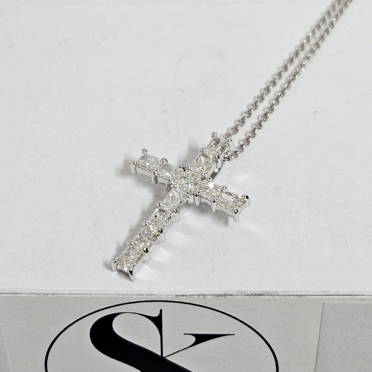 Lab Diamond Radiant Cut Diamond Men Cross Pendant/14K gold Radiant Cut Women Cross Necklace/Diamond Cross Pendant/Anniversary Gift