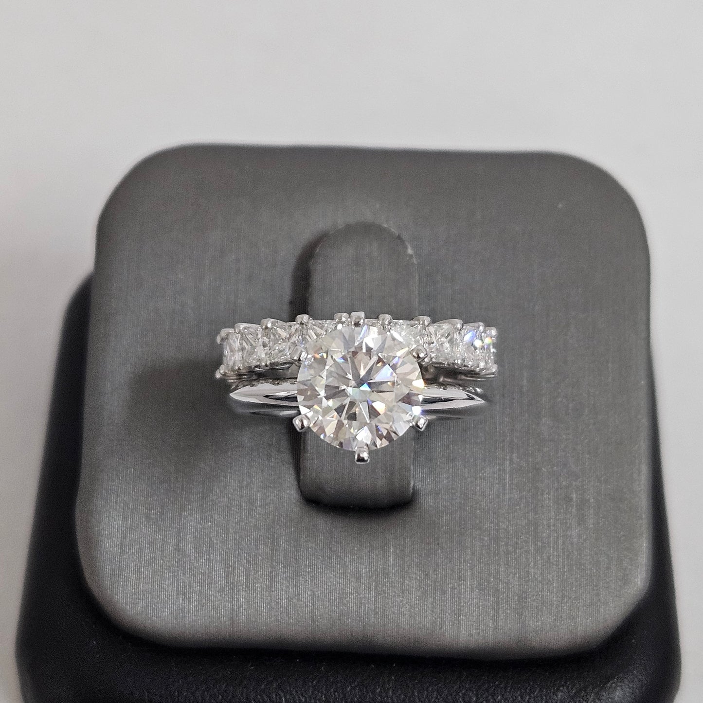 6 Prong Anniversary Ring /2.5ct  IGI Certified  Lab Diamond Brilliant Solitaire Ring/ Round Diamond Ring/Anniversary gift