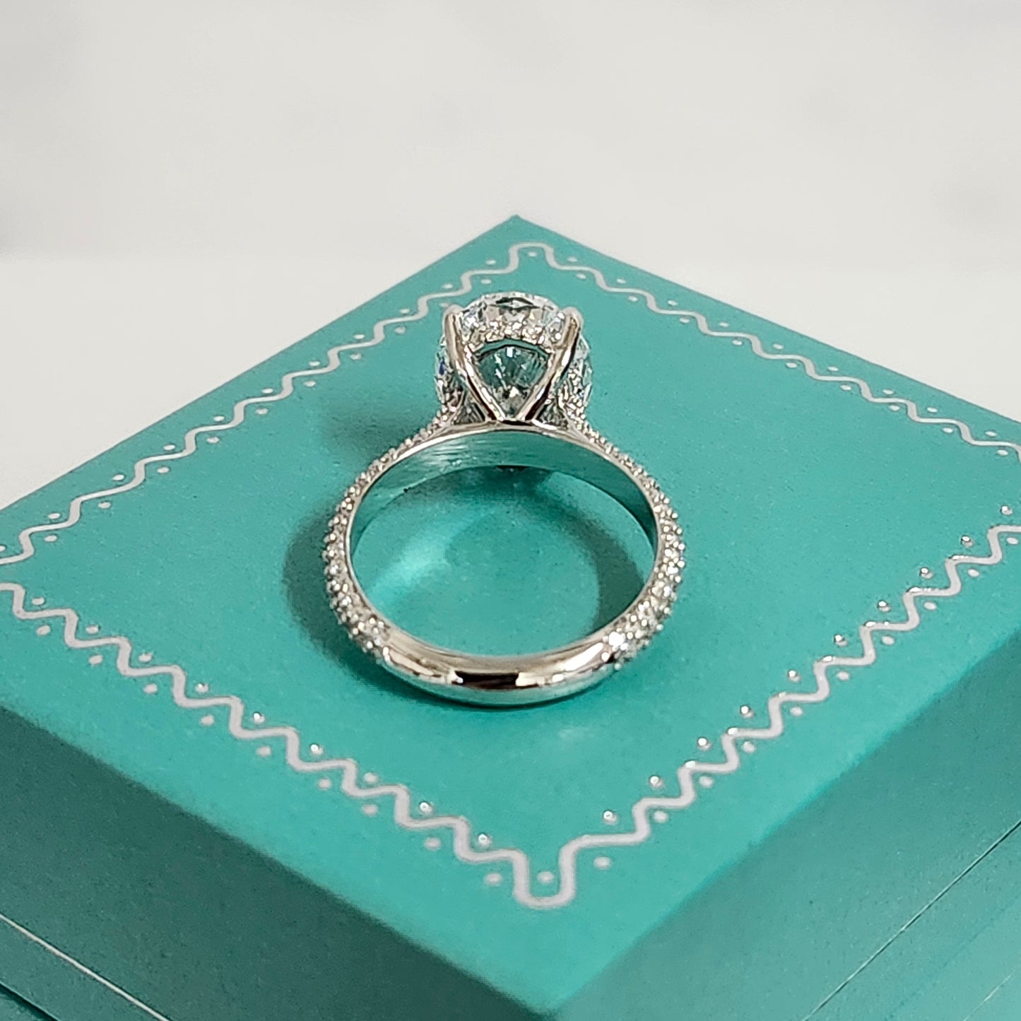 3ct Oval Lab Diamond Engagement Ring/18K gold 3 Row 2.6mm Width IGI Certified 3ct Center Lab Diamond Stackable Ring/Anniversary ring