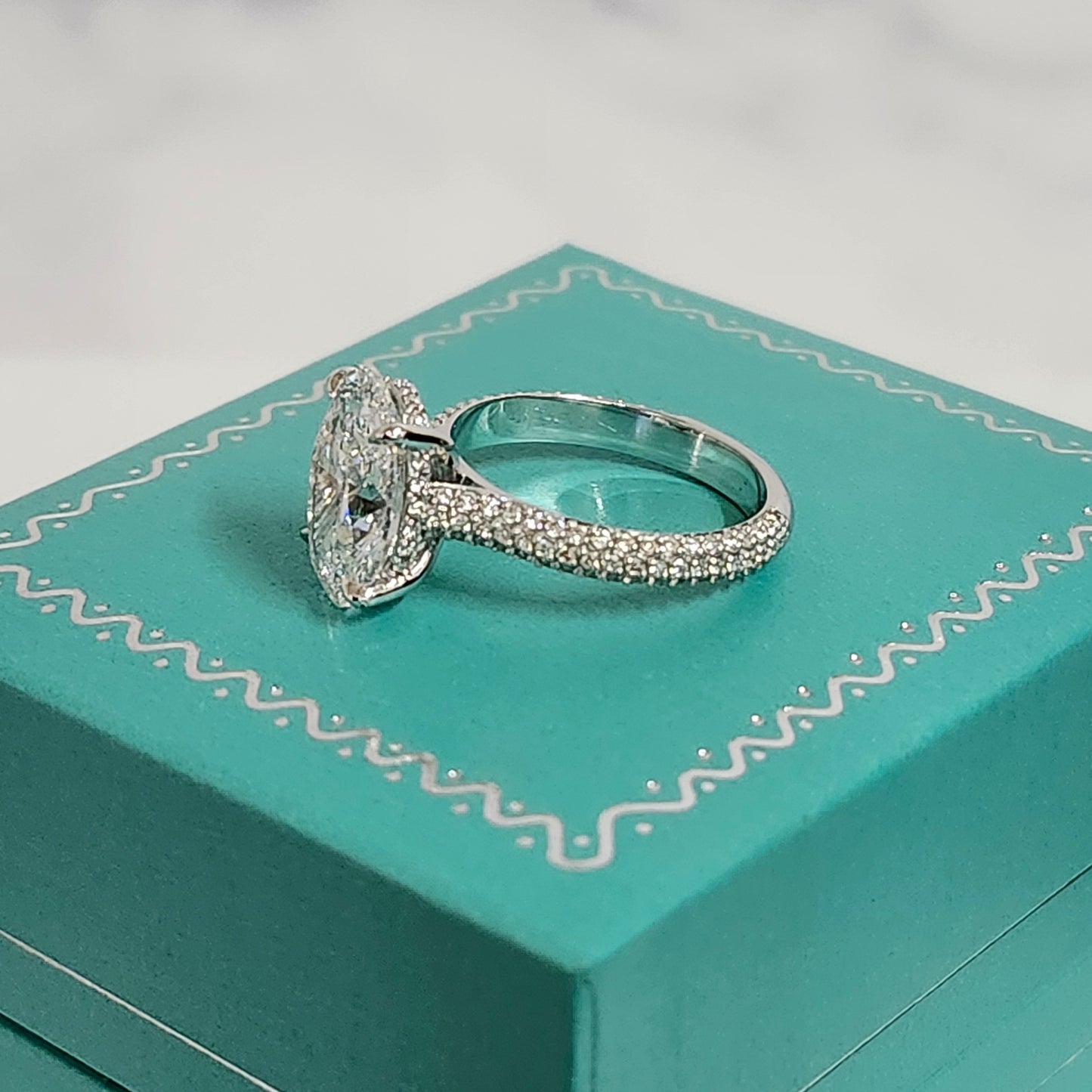 3ct Oval Lab Diamond Engagement Ring/18K gold 3 Row 2.6mm Width IGI Certified 3ct Center Lab Diamond Stackable Ring/Anniversary ring