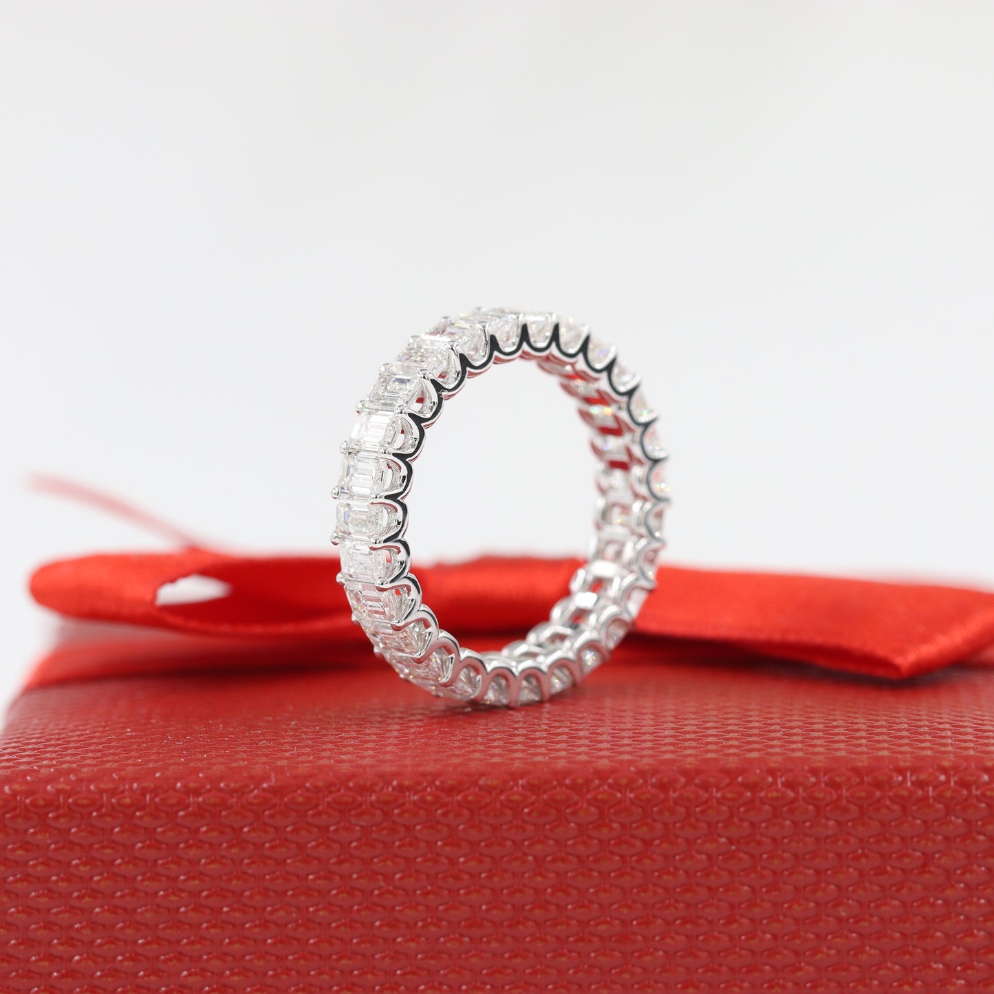 Emerald Cut Diamond Wedding Band/Full Eternity Wedding Ring/ Emerald Cut Diamond U-Shape Band/Stackable Diamond  Band/Anniversary gift