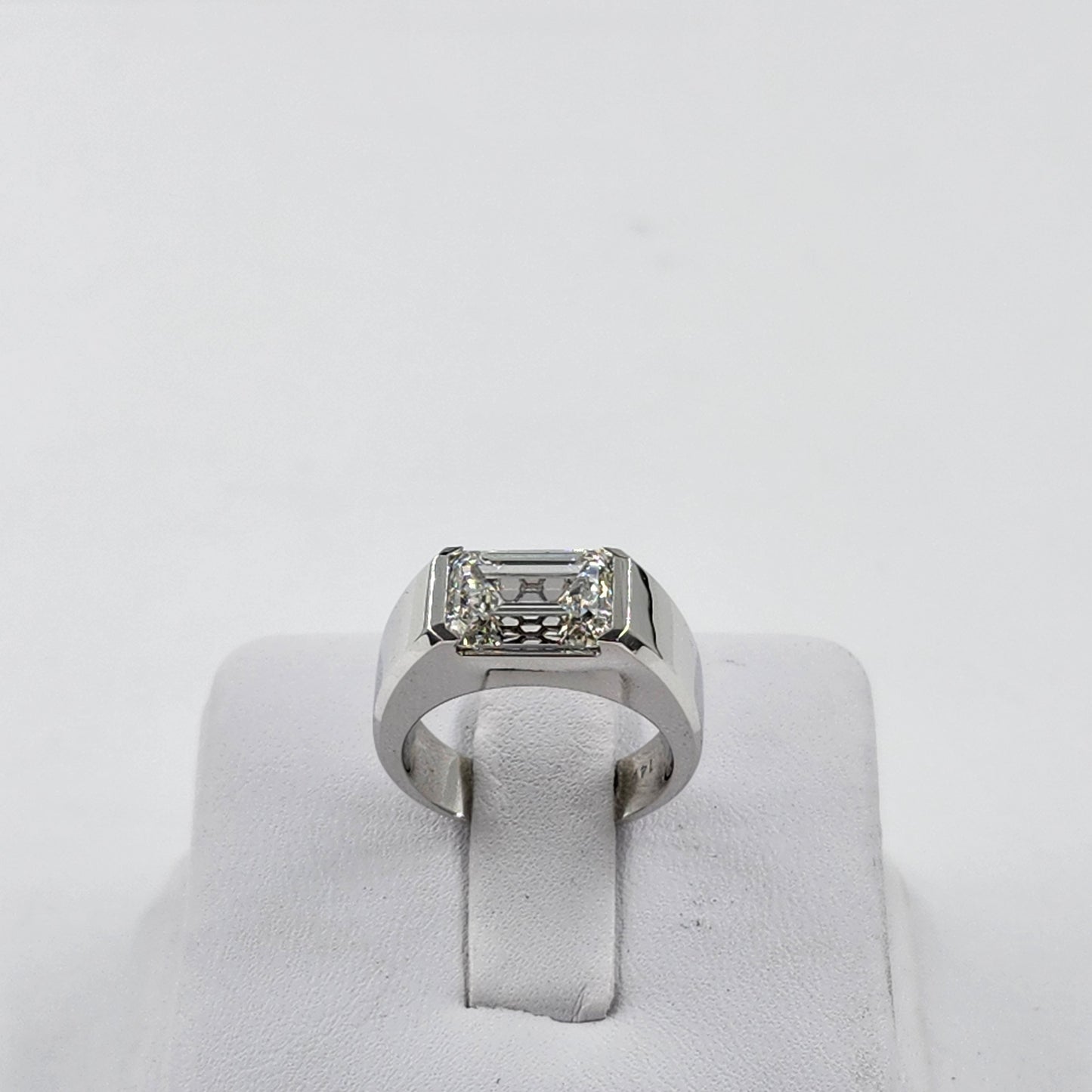 3ct Emerald Cut Lab Diamond Men Ring / Split Shank Solitaire Ring/ 3ct IGI Certified Diamond Ring/Unique/Anniversary gift
