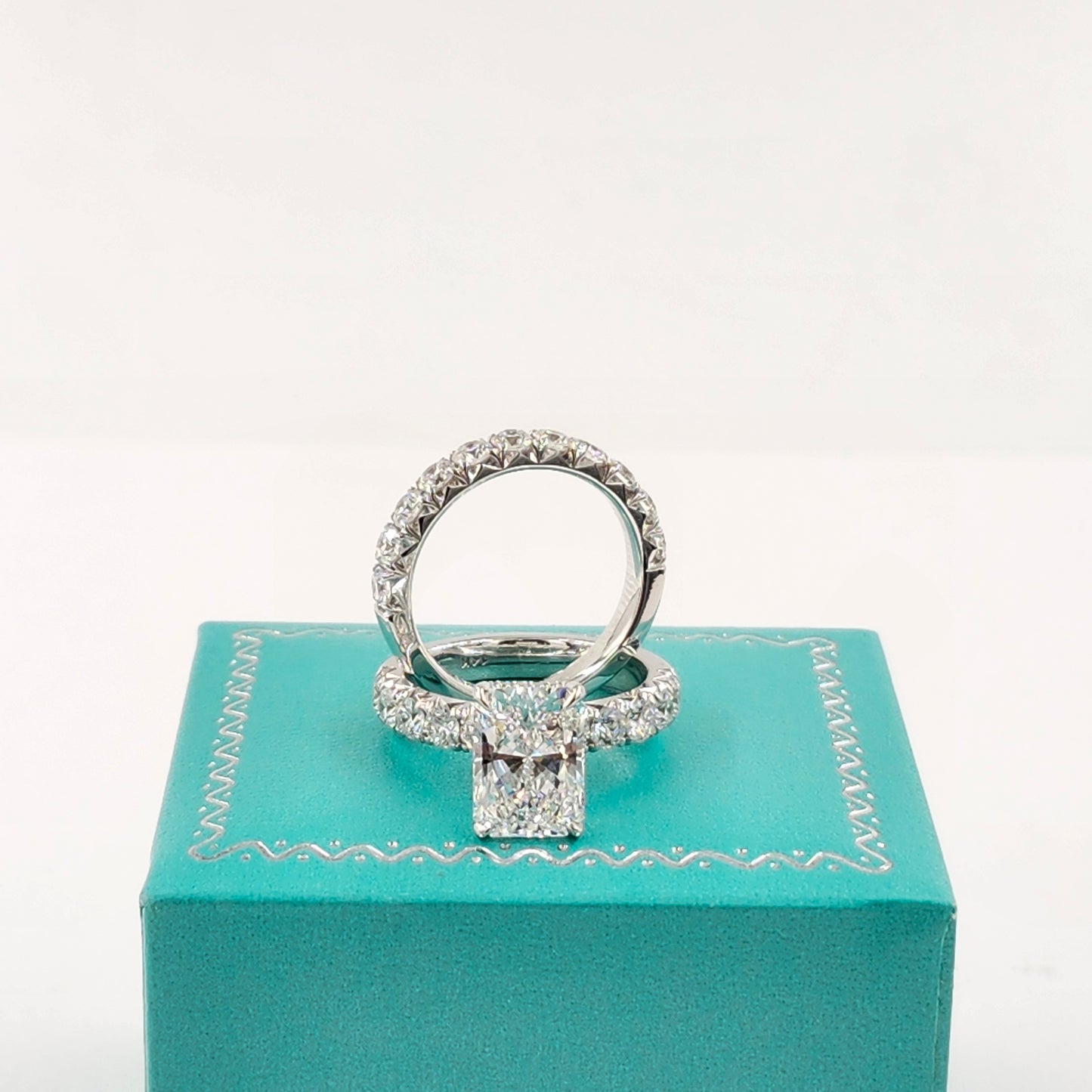 3ct IGI Certified Radiant Cut Lab diamond Ring/14K ,18K gold French Pave Diamond Engagement Ring/Stackable diamond  Ring/Anniversary gift