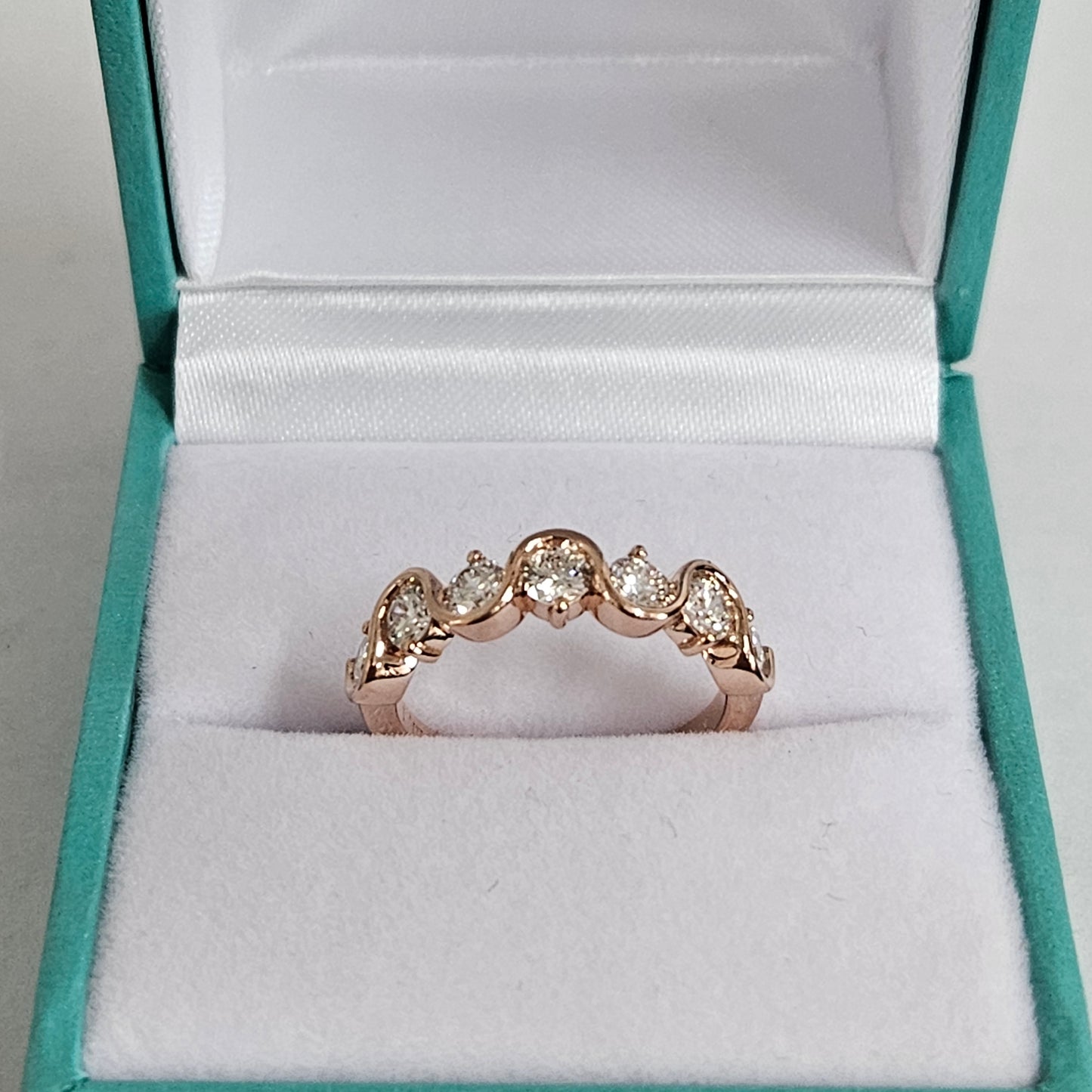 Natural Diamond Ring/Stackable Diamond Wedding Ring/Platinum,14K,18K gold Round Diamond wedding Band/Stackable Diamond Band/Anniversary Gift