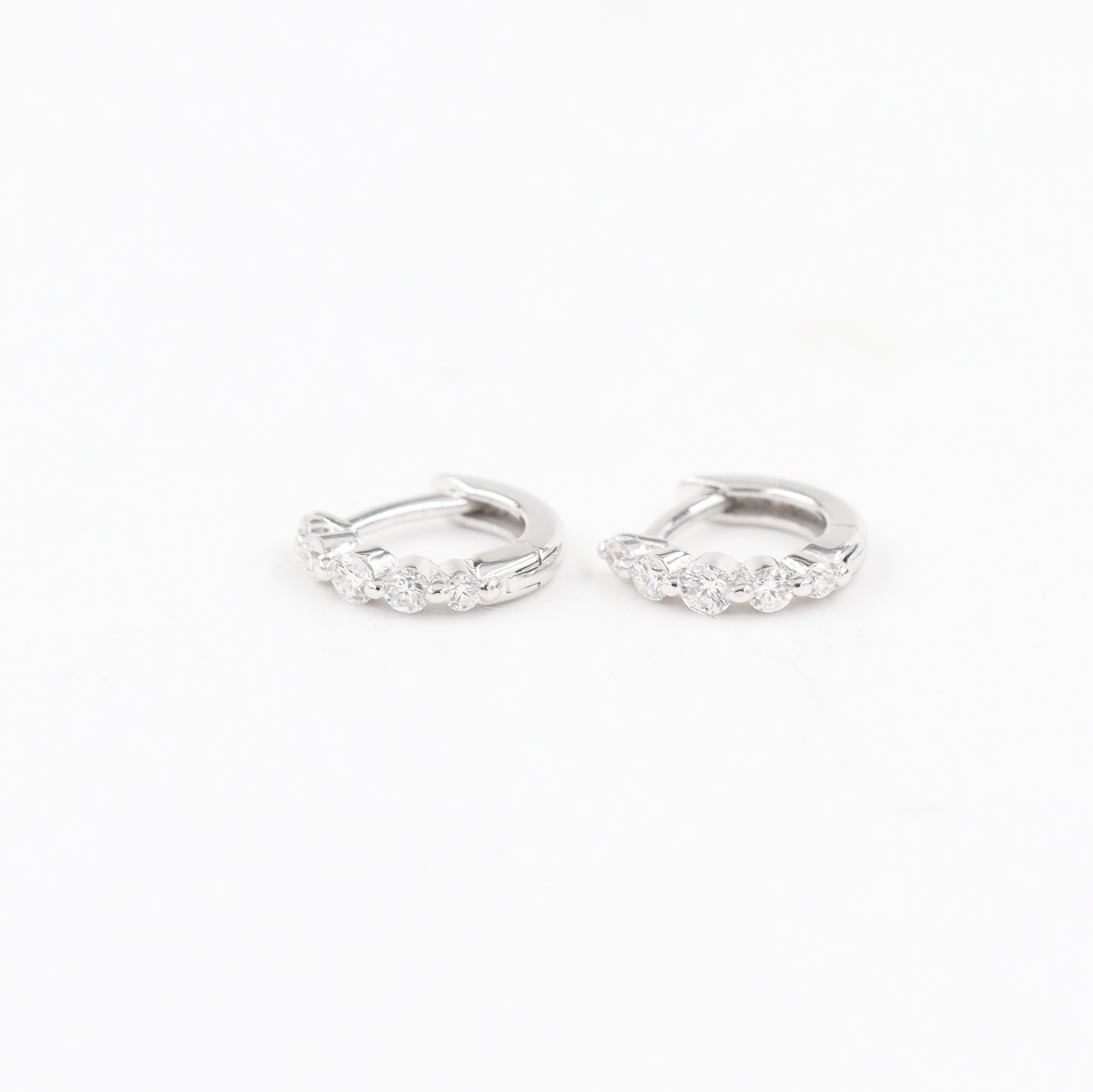 Single Prong Mini hoop earring/9mm Diamond Hoop Earring/Handmade Diamond Earring/Huggie Hoop Earring/Cartilage Hoop earring/Anniversary gift