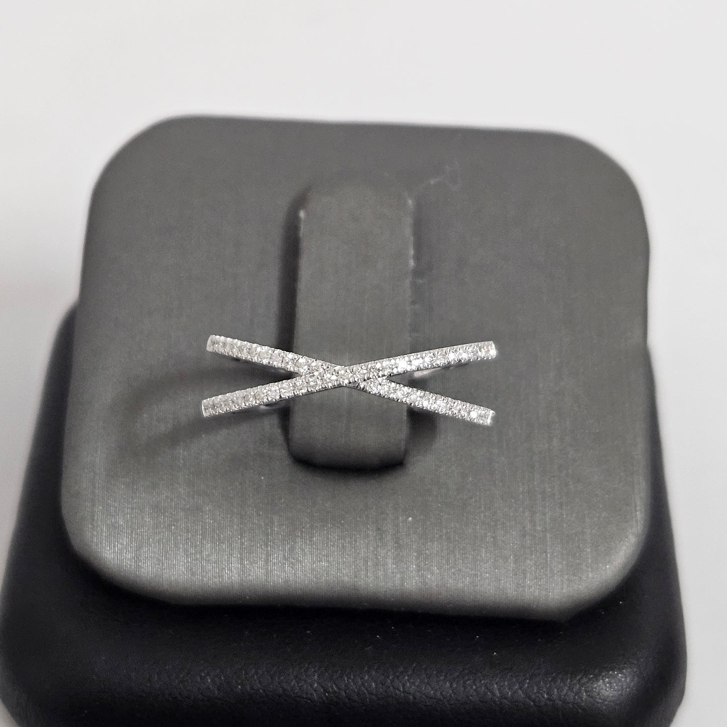 Crisscross X Ring/Natural Diamond Wedding Band/Half Eternity Diamond Double Band 14K Solid Gold Ring/Stackable Ring/Stackable Ring