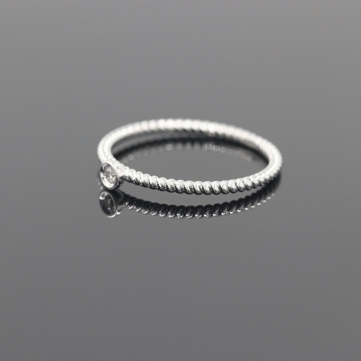 Single .03ct Diamond Wedding Ring/14K Gold Natural Diamond Wedding Ring: Dainty Twist Bezel Diamond Band - Anniversary gift (사본)