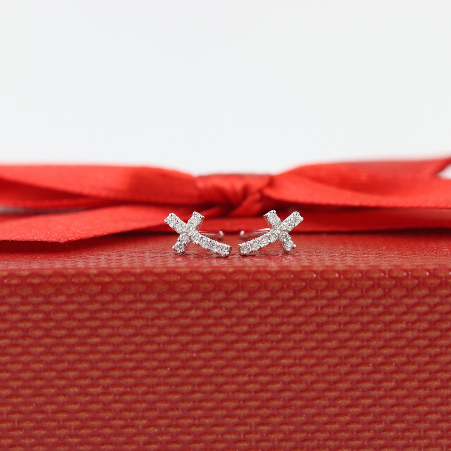 Natural Diamond Small Cross Earrings/14k gold Diamond Cross Earring/Tiny Cross Earring/ Diamond Cross Stud Dainty Earrings/Gifts for her