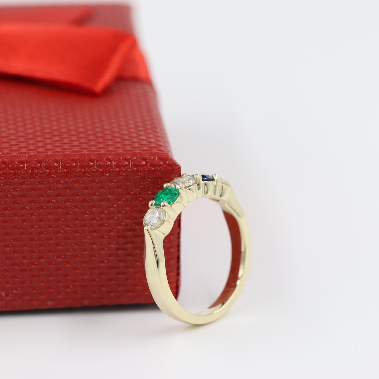 Emerald and Sapphire Diamond Ring/Dainty Emerald Ring / Natural Emerald Sapphire / Emerald and Diamond Ring / Statement Ring /Gift for her