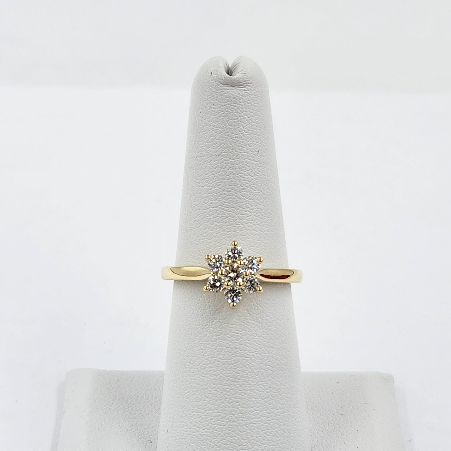 Flower engagement Diamond Ring / Natural Diamond Anniversary Ring/ flower ring/ Unique Engagement Ring / Anniversary Ring / Girt for her