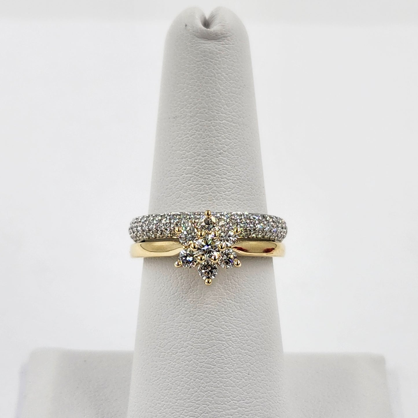 Flower engagement Diamond Ring / Natural Diamond Anniversary Ring/ flower ring/ Unique Engagement Ring / Anniversary Ring / Girt for her