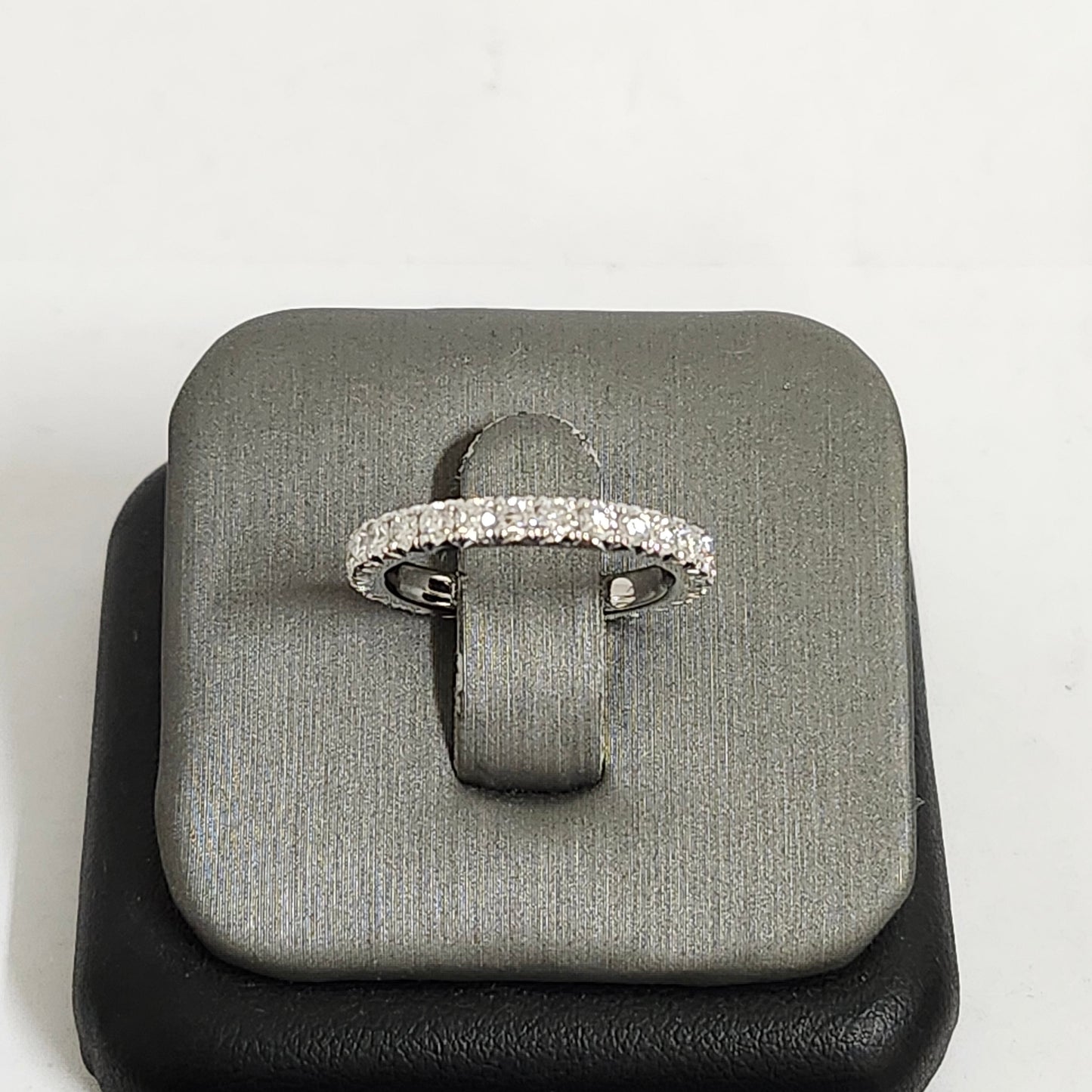 Full Eternity French Pave Diamond Wedding Width 2.5mm Band / 14K gold Stackable Full Eternity Lab Grown Diamond Ring / Anniversary Gift