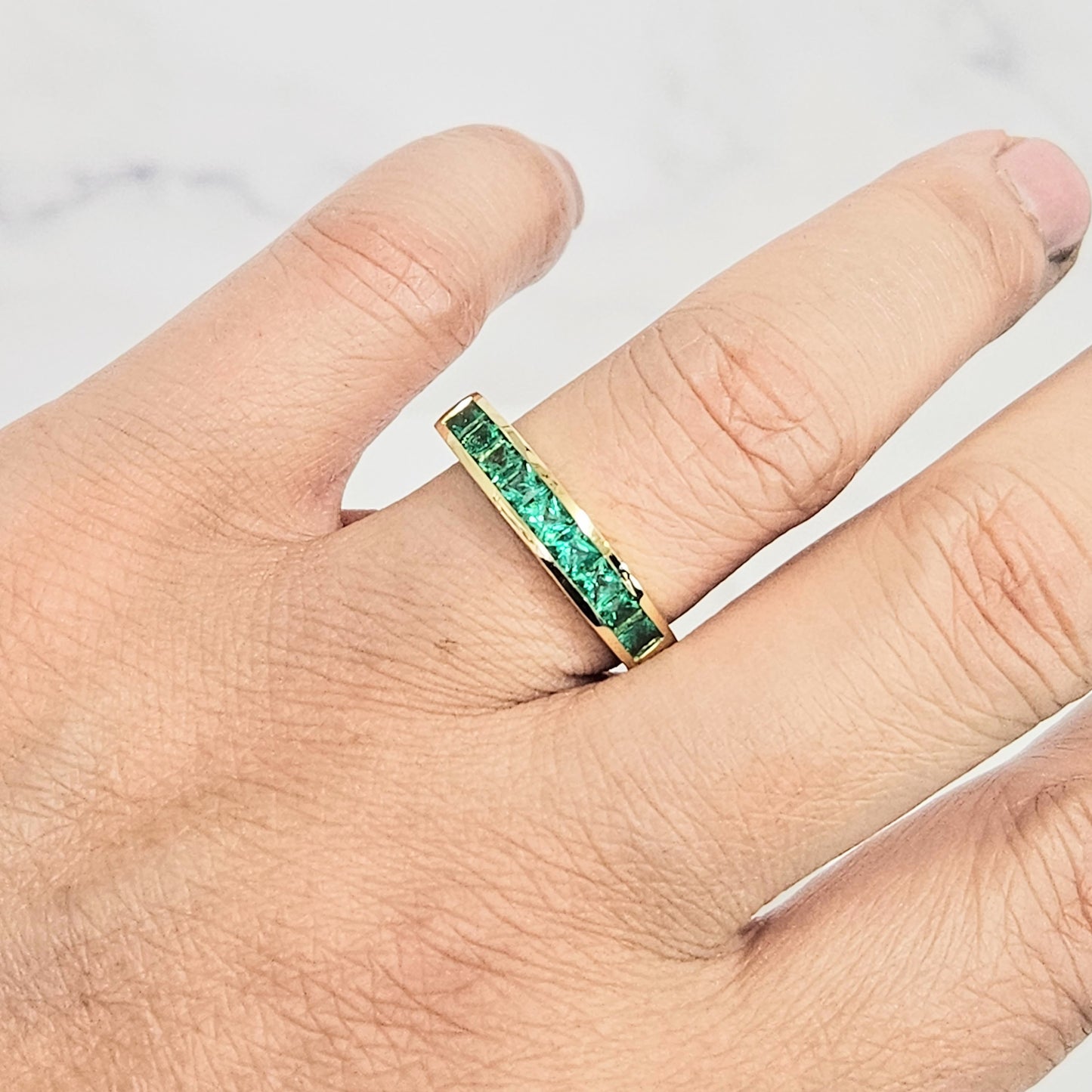 Half Eternity Natural Emerald Ring/Stackable Emerald Band/18K gold Green Emerald Half Eternity Ring/Gift for her/Anniversary ring