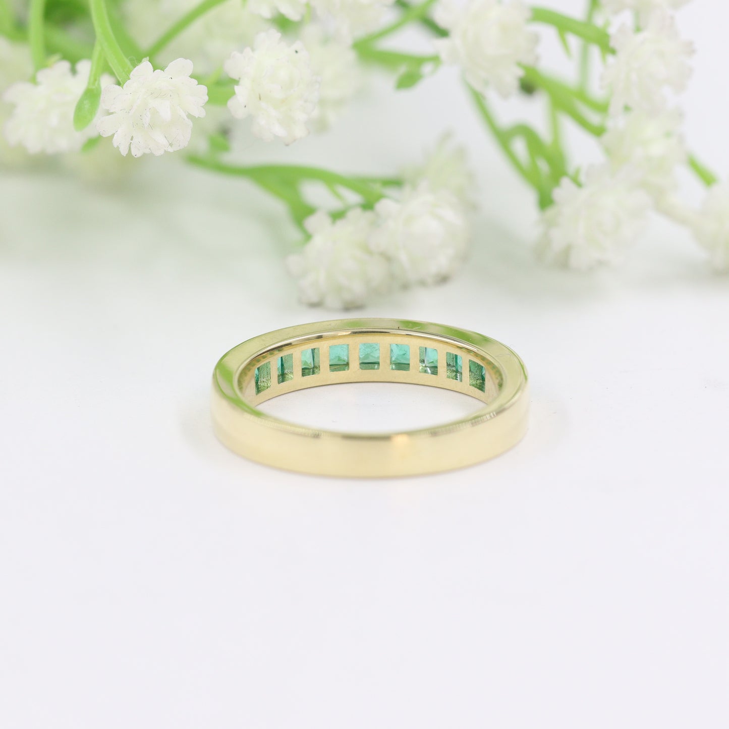 Half Eternity Natural Emerald Ring/Stackable Emerald Band/18K gold Green Emerald Half Eternity Ring/Gift for her/Anniversary ring