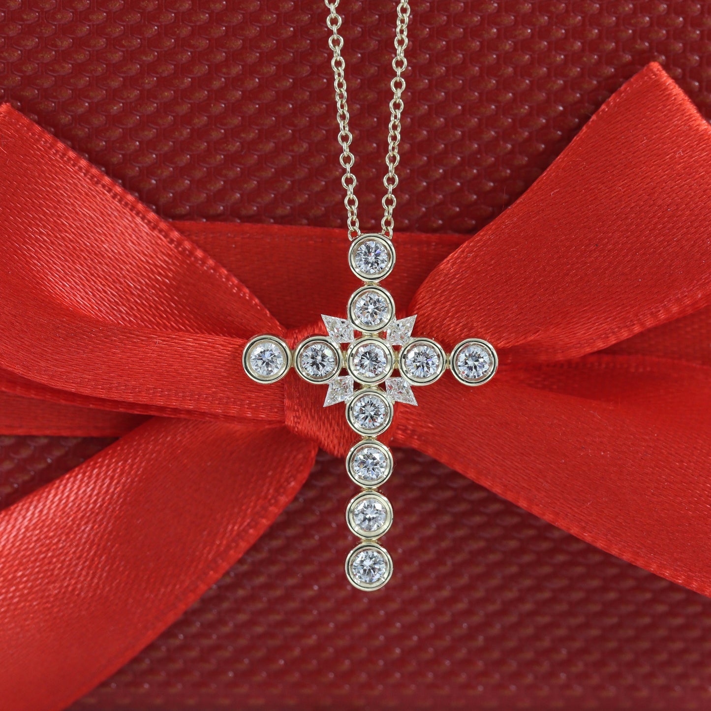 Sean's handmade custom order ( Diamond Pendent )