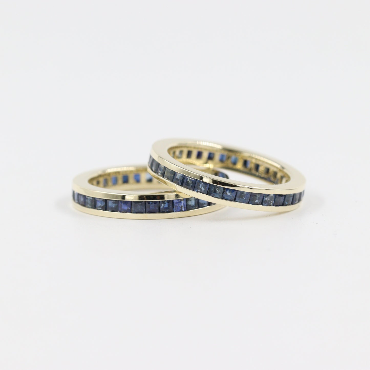 Natural blue sapphire Band/Princess Cut blue sapphire Anniversary Ring in 14k Gold / Full Eternity sapphire Ring /Stackable Band
