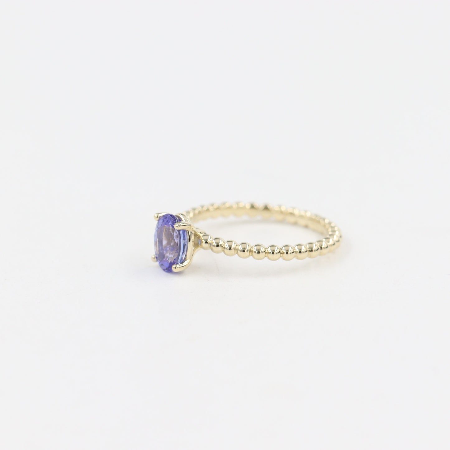 Oval Tanzanite Dainty Silhouette Bead Ring/14k Gold Wedding Ring/Promise Ring/Tanzanite Engagement Ring/Stackable Band/Anniversary Gift