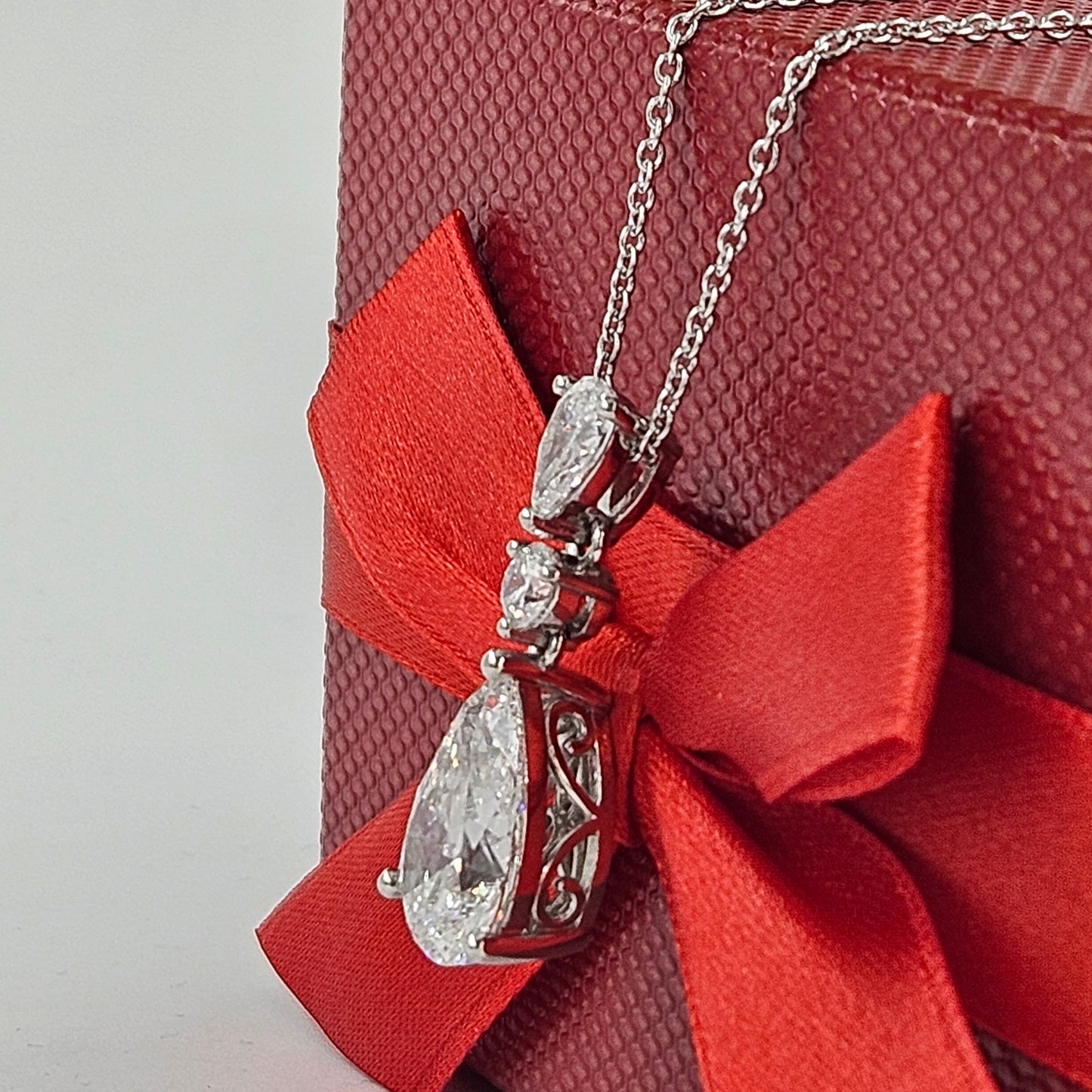 Pear Lab Grown Diamond Pendant/Lab Grown Diamond Total 5.6ct Necklace/14K 18K Gold Platinum Pear Shaped Diamond Pendant/Anniversary Gift