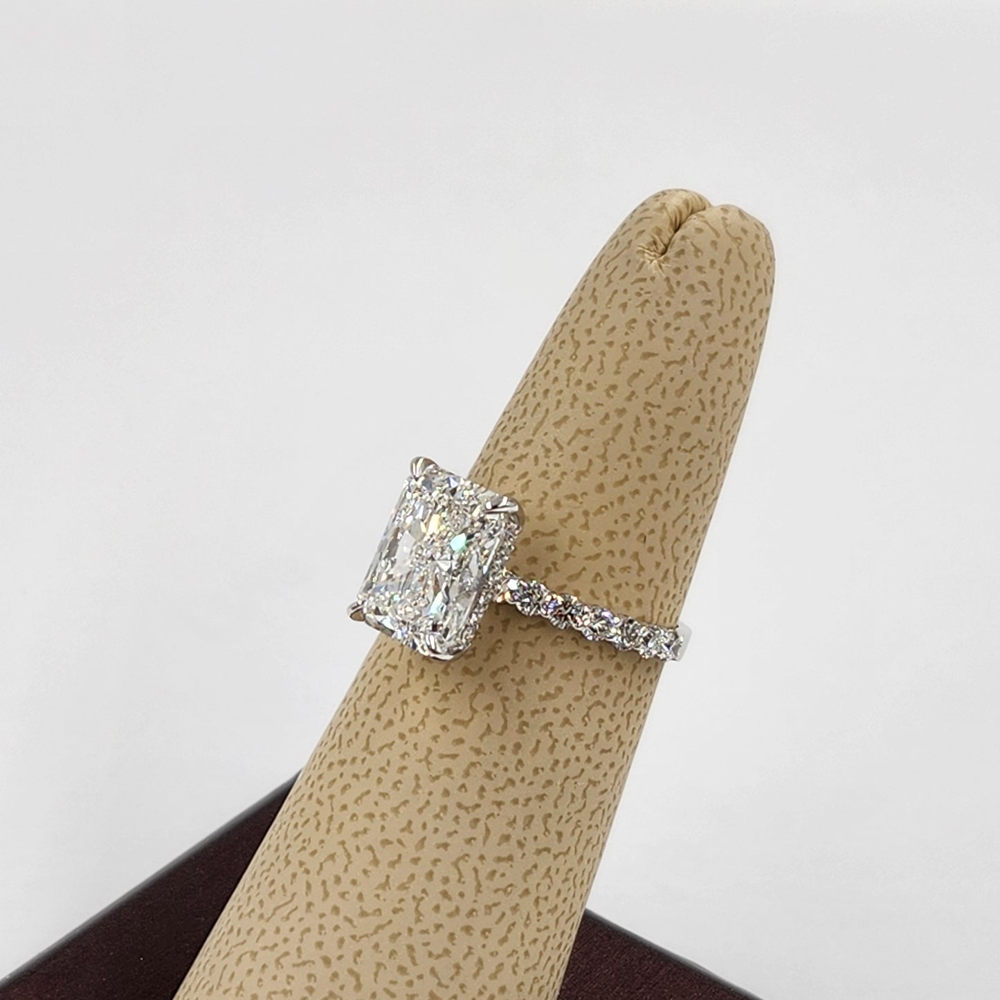 Radiant Cut 3.5ct IGI Certified Lab diamond Ring/14K ,18K gold Radiant Cut Diamond Engagement Ring/Stackable diamond Ring/Anniversary gift