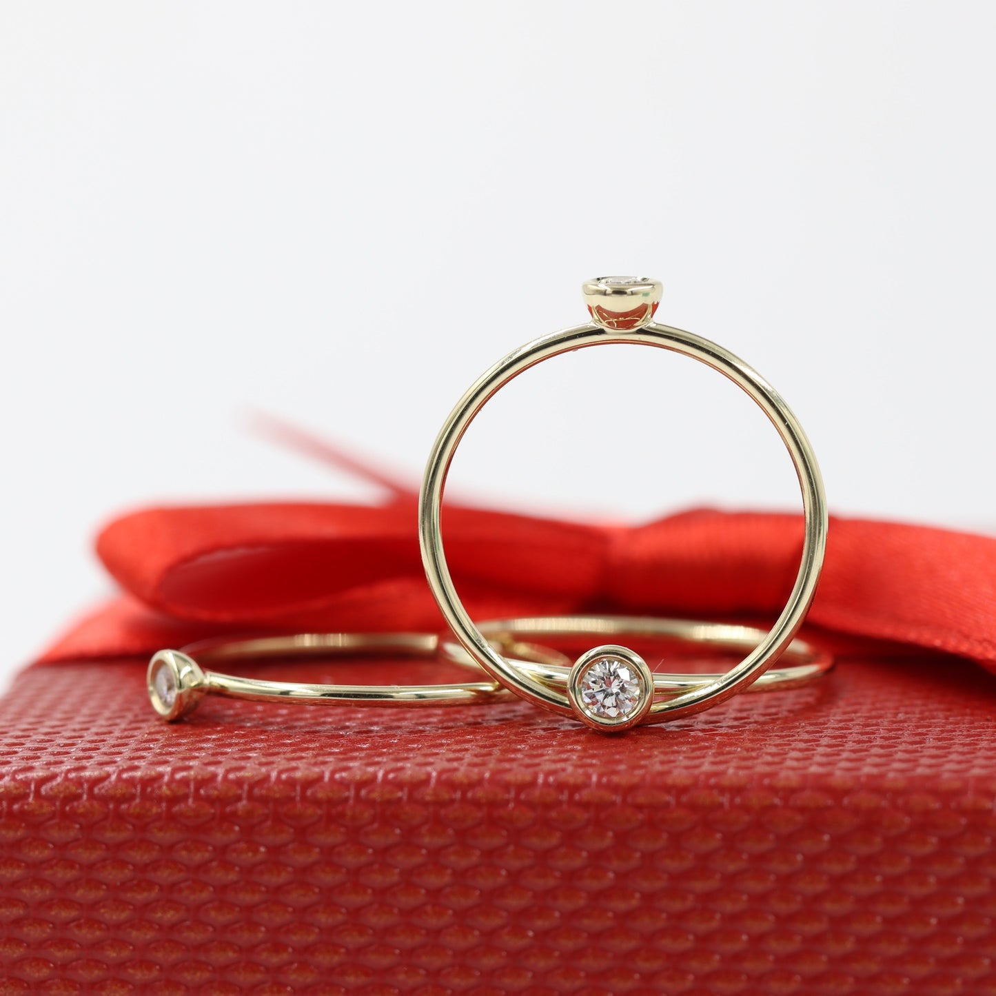 Round .07ctDiamond Bezel Ring/Simple Stack Ring/Stack Diamond Ring Natural Single Diamond Ring/Round Bezel Dainty Ring/Gift for her