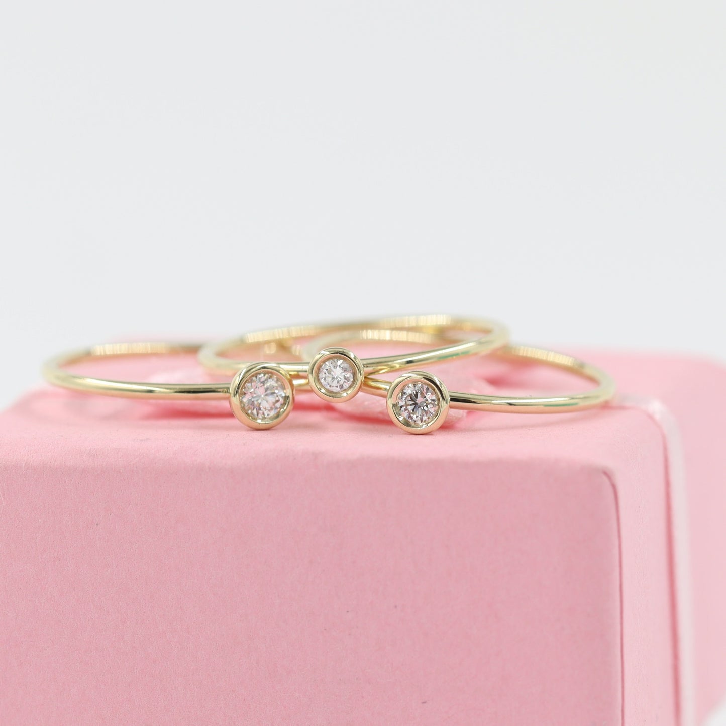 Round .07ctDiamond Bezel Ring/Simple Stack Ring/Stack Diamond Ring Natural Single Diamond Ring/Round Bezel Dainty Ring/Gift for her