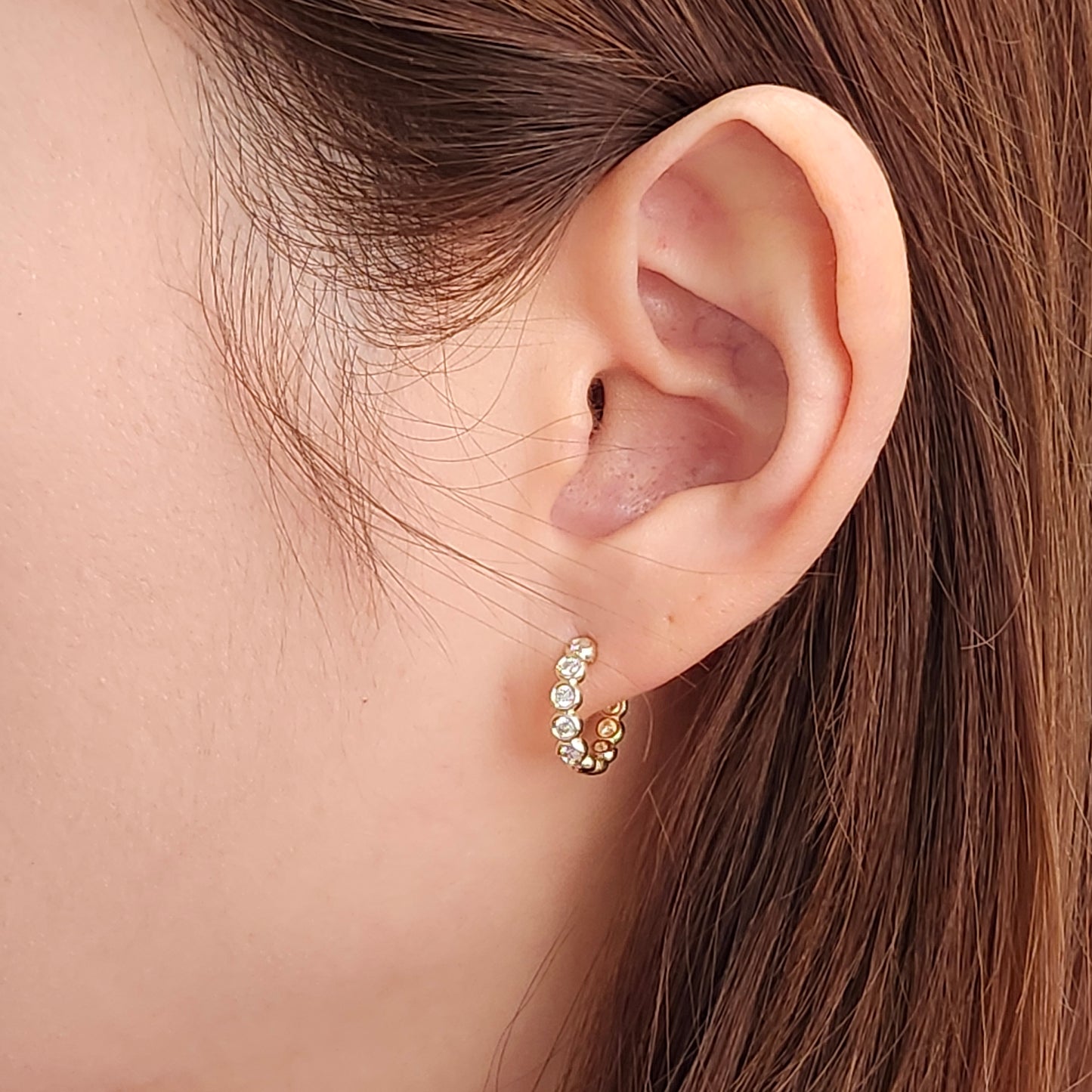 Round Diamond Bezel Hoop Earring/Natural Diamond Huggies Bezel Hoop Earring/14K gold ,18K gold Hoop Diamond Earring/Anniversary gift