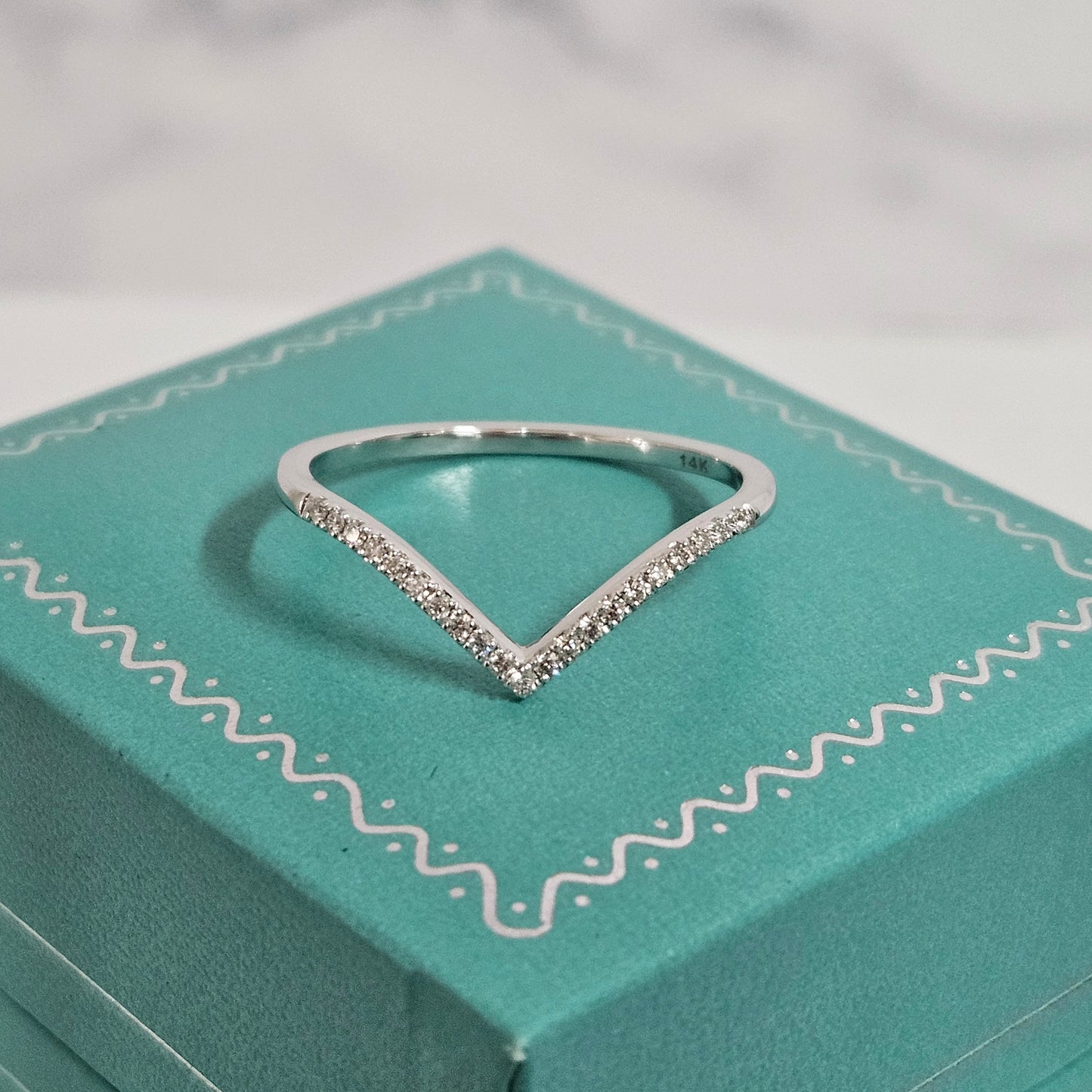 V-shape Diamond Pave Ring (small)/Wedding Band/Stackable Ring/Women's Diamond Ring