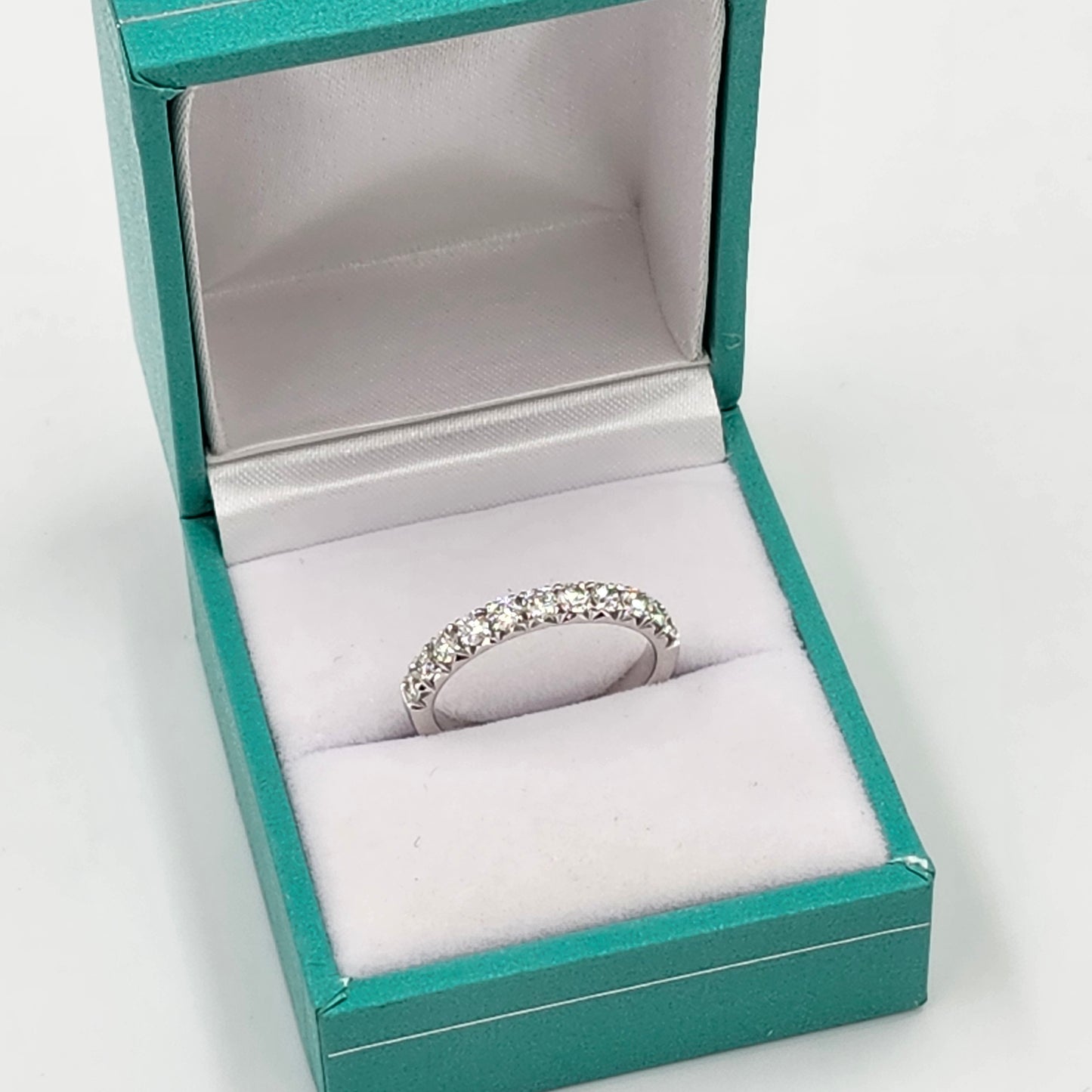 Lab Diamond French Pave 0.75ct Diamond Wedding Band/Width 2.8mm Diamond Band/ Stackable Half Eternity Diamond Ring/Anniversary Gift