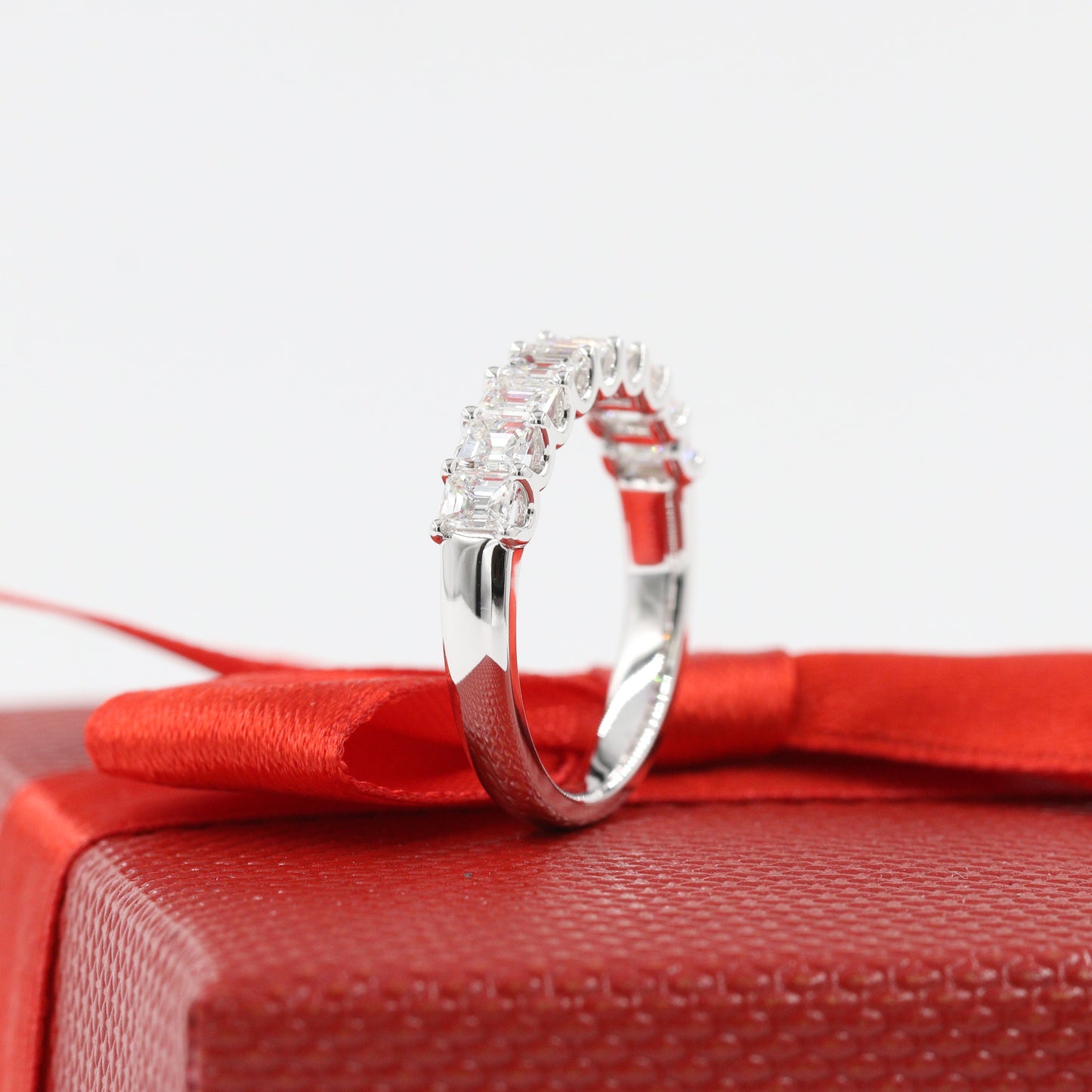 1.3ct Emerald Cut Diamond Band/Half Eternity Emerald Cut Diamond U-shape Wedding Ring/14K,18K gold Platinum Stackable Natural Diamond Band