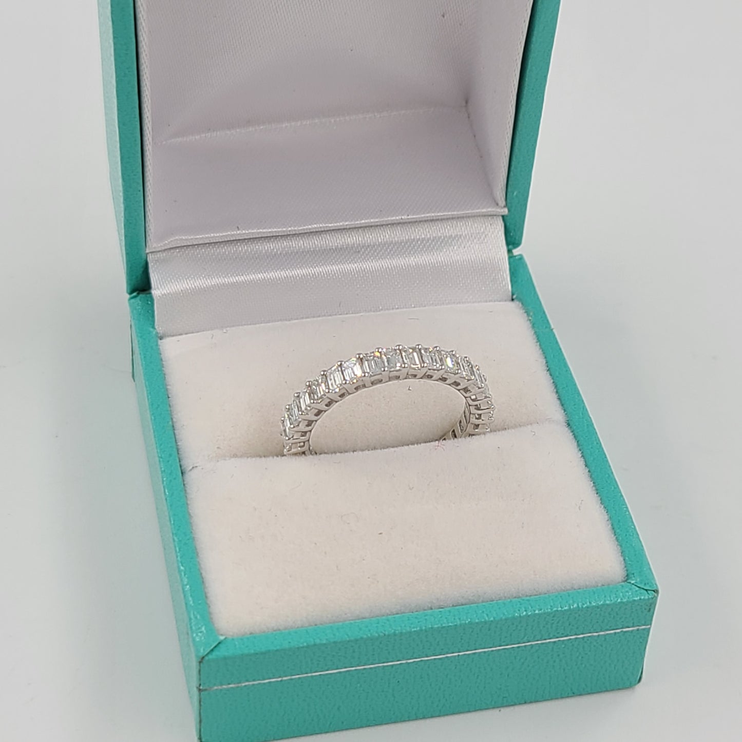 2ct Emerald Cut Diamond Wedding Band/ Full Eternity Diamond Wedding Ring/Stackable 33stones Emerald Cut Diamond Band /Anniversary gift