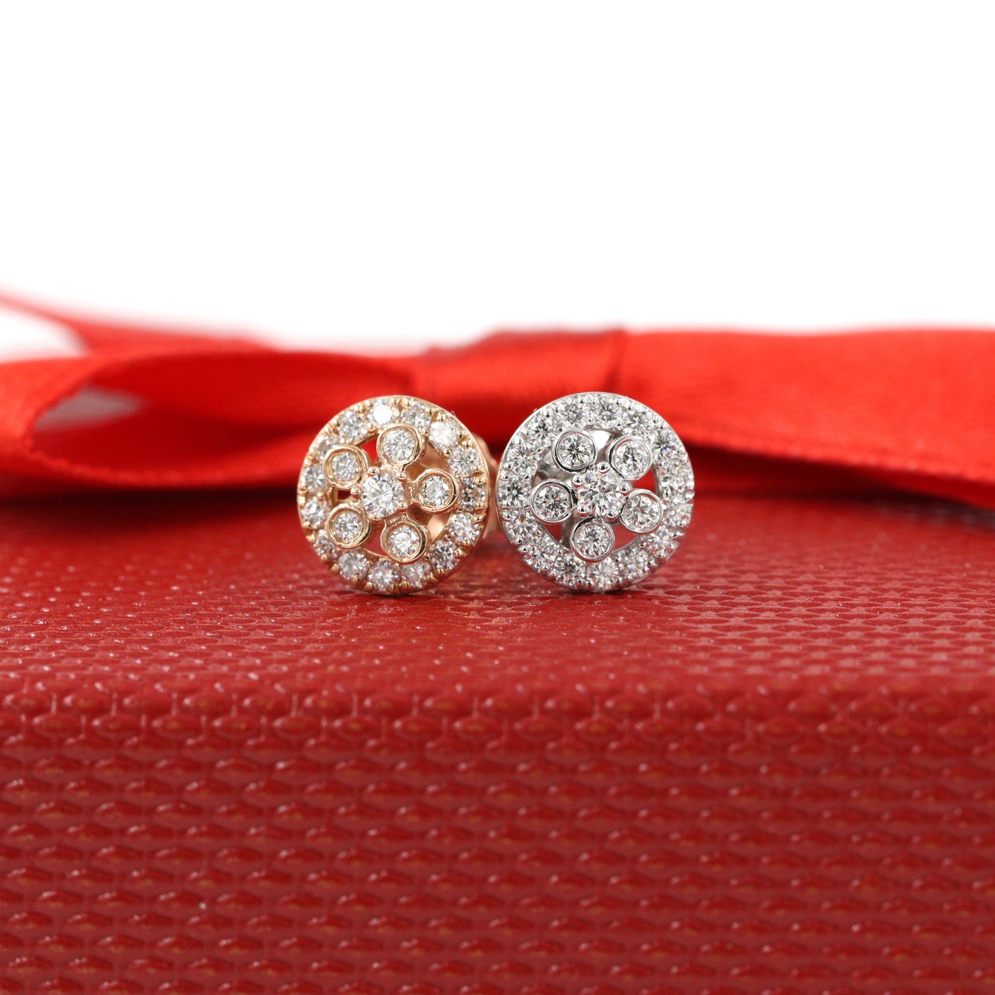 Round Natural Diamond Flower Earrings/Handmade Diamond Earrings/Diamond Stud Flower Earrings/14k gold Dainty Earrings/Anniversary gift