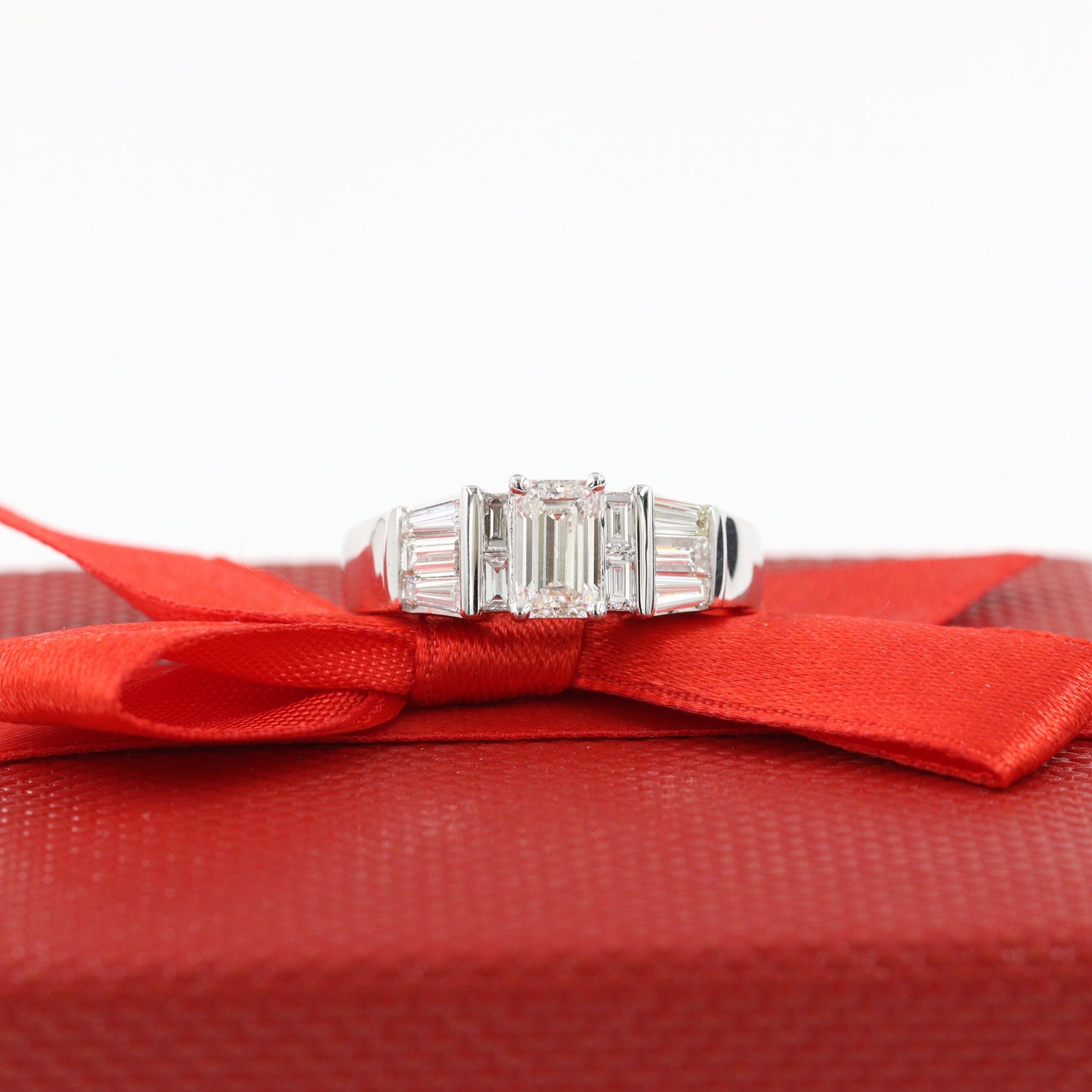 Total 1.7ct Emerald Cut Diamond Engagement Ring/Classic Diamond Engagement ring/ 0.9ct GIA CERTIFIED Center Stone