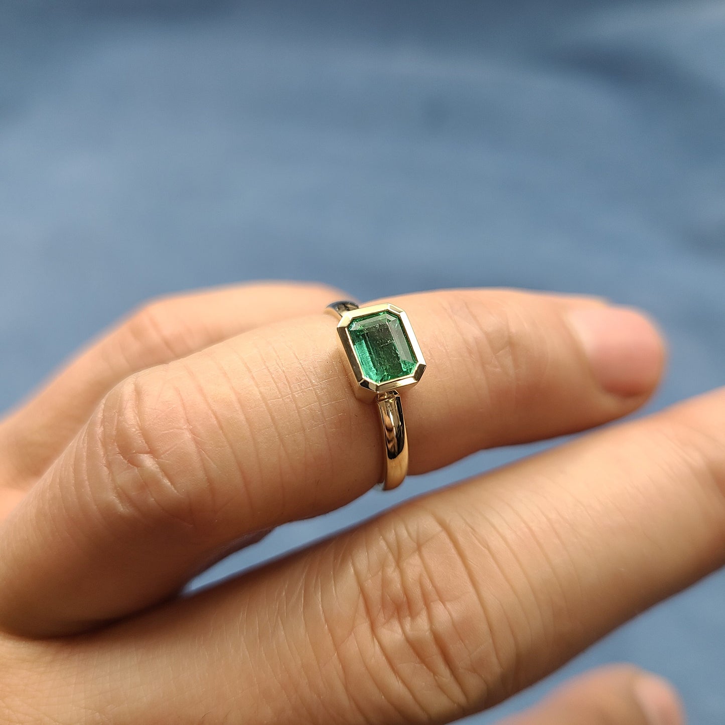 Emerald 0.65ct Bezel Ring/Natural Emerald  Ring / Emerald Engagement Ring /May Birthstone Ring /Green Emerald Engagement Ring / Gift for her