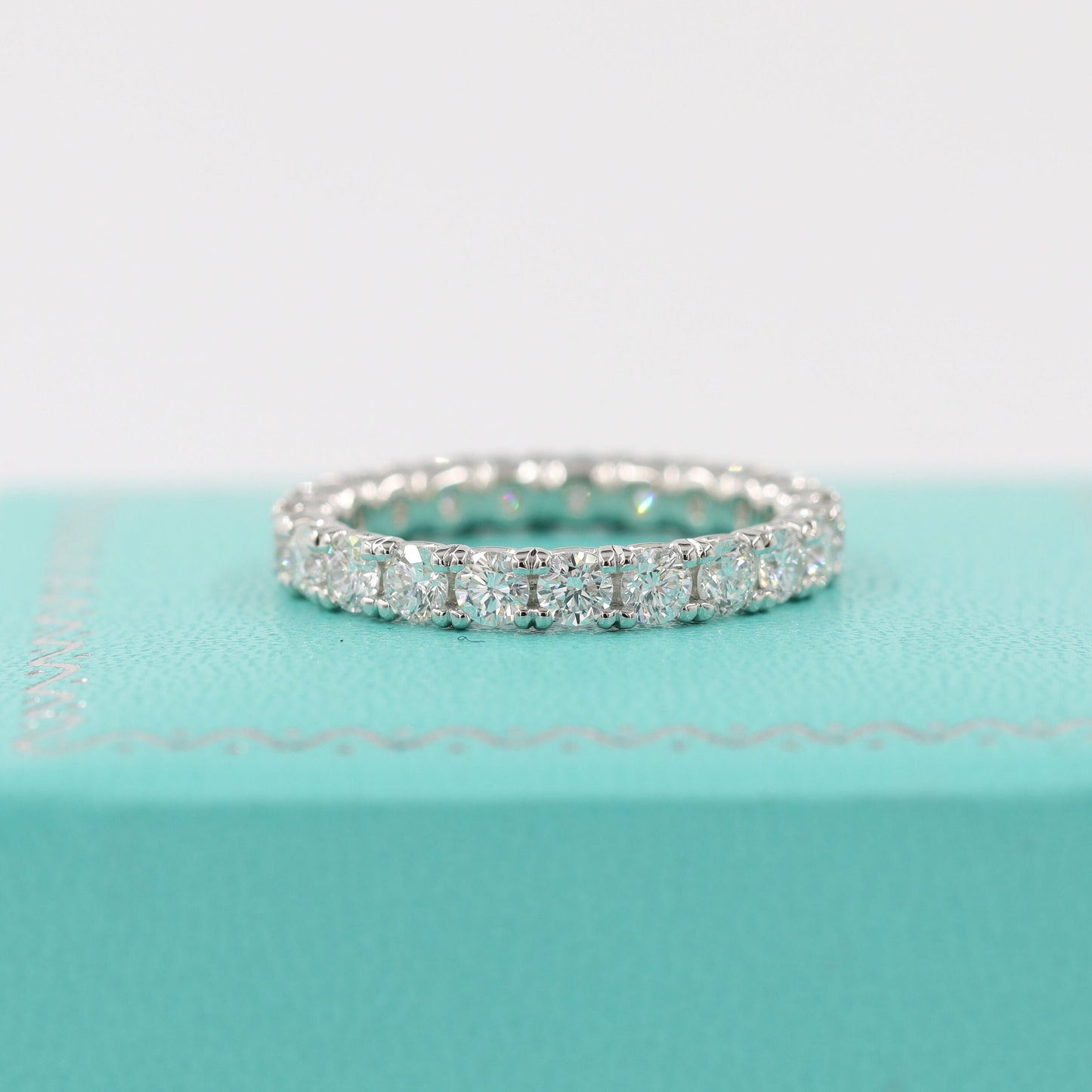 Full Eternity Wedding Band/Diamond Stackable Band/Eternity Diamond Wedding Ring/Natural Diamond Ring /Anniversary Gift/Stackable Band