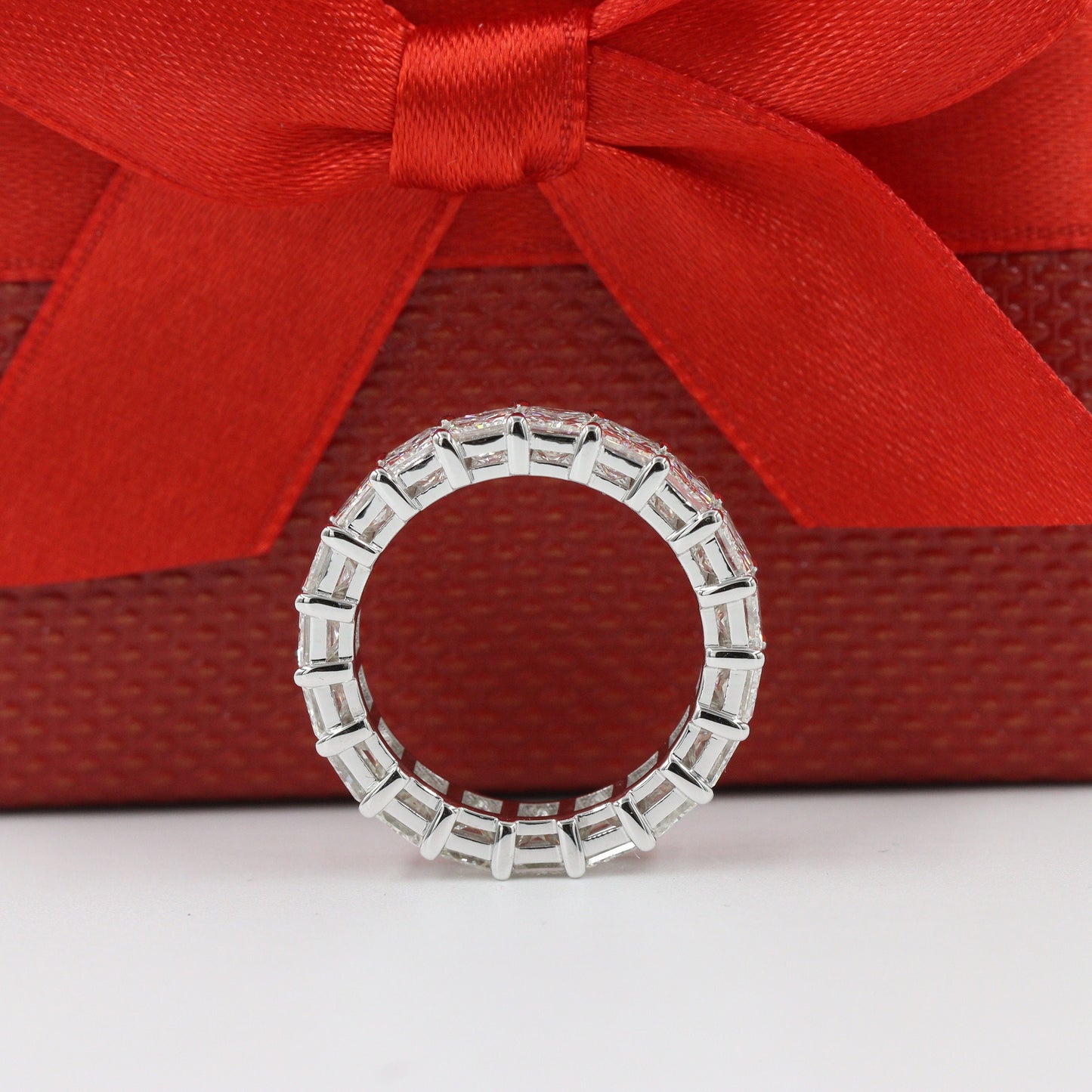 Radiant Cut 5.7ct Diamond Wedding Band/Full Eternity Wedding Ring/Stackable Eternity Diamond Band/Radiant Cut Full Eternity Diamond Band