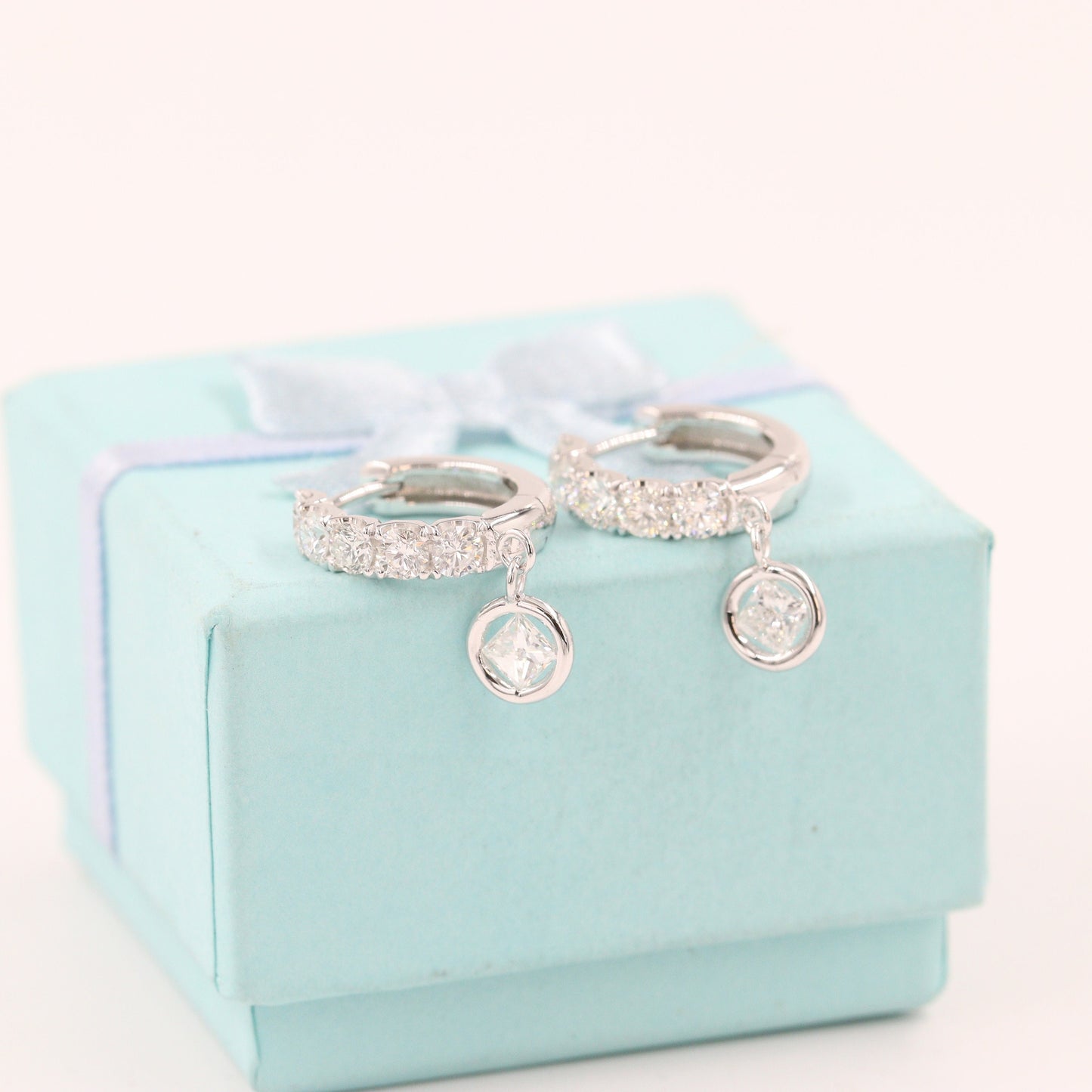 Diamond Hoop Earrings with Dangle Charm/Chunky 1ct Round Diamond Hoop Earrings/Diamond Huggie/Diamond Hoop/Anniversary gift/Gift for her