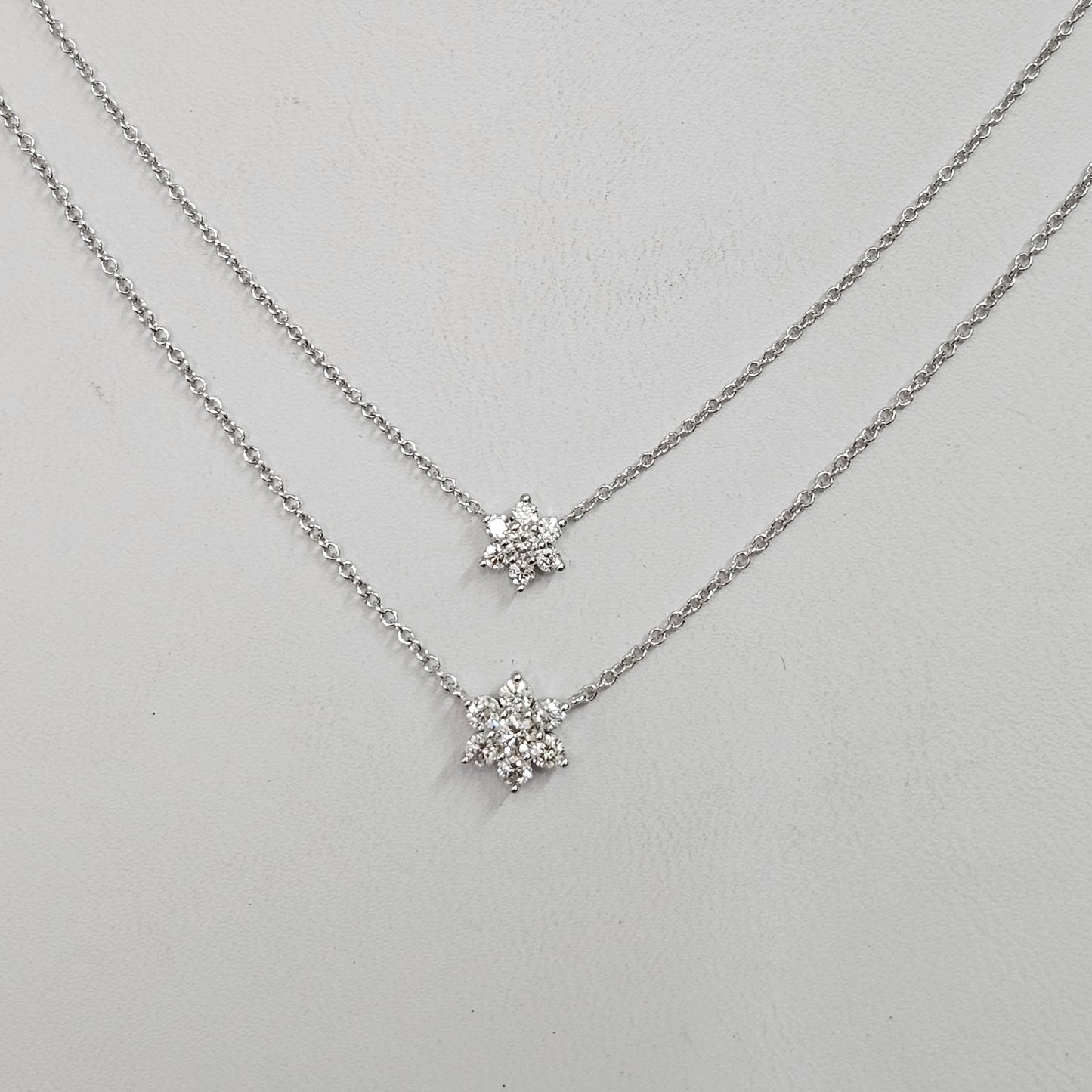 Diamond Necklace/Flower Natural Diamond Pendant /14K Solid Gold Natural Diamond Snowflake Necklace/Anniversary Gift