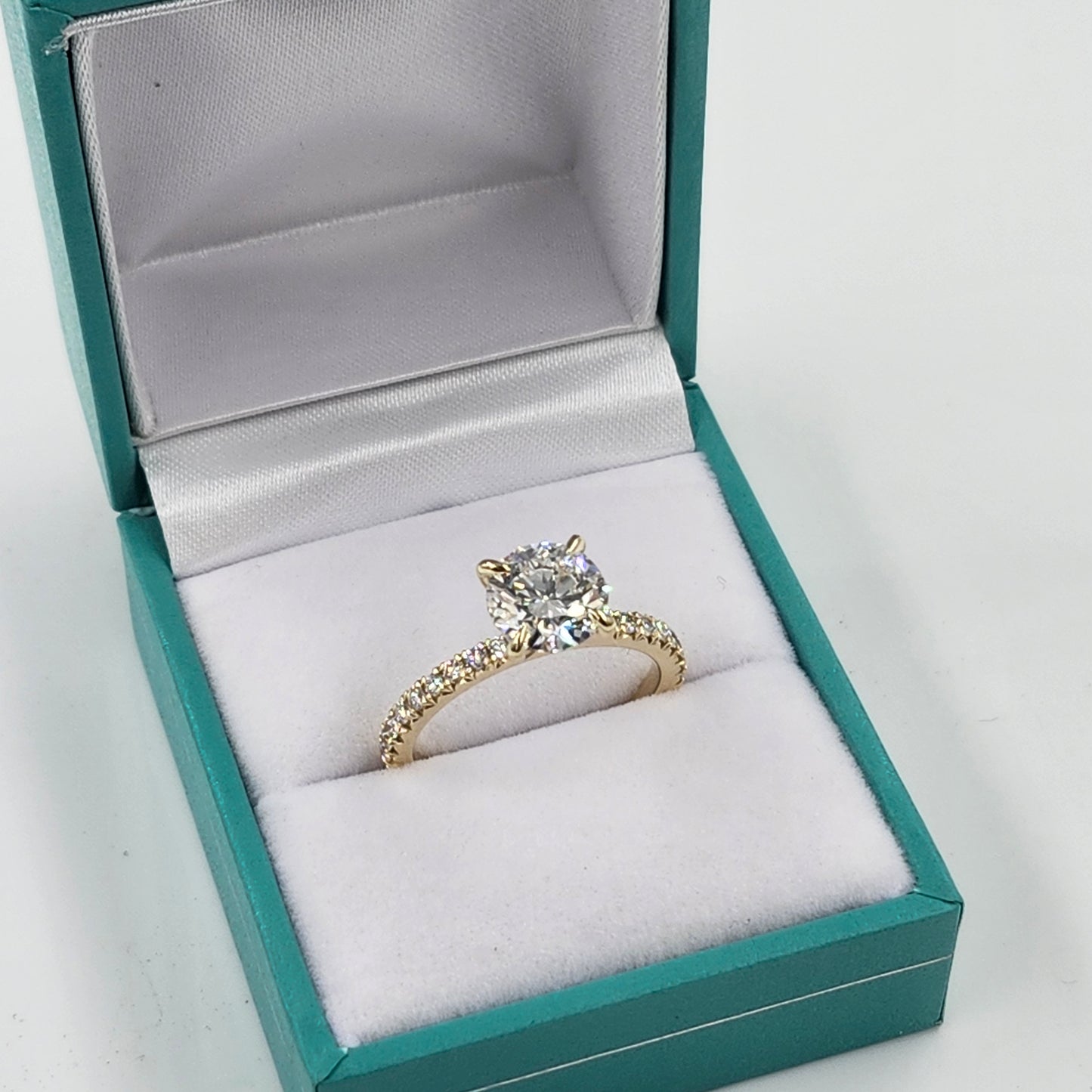 2ct IGI Certified Lab diamond Amazing Brilliant Ring /Platinum,14K,18K gold 3/4 French Pave Round Diamond Engagement Ring / Anniversary gift
