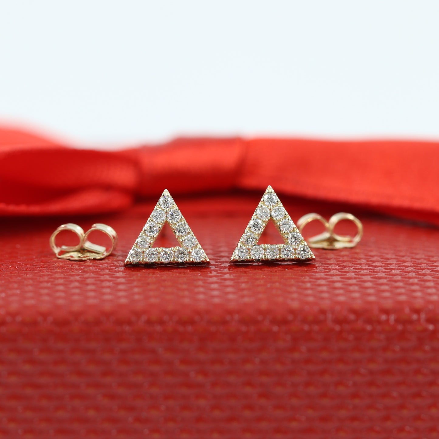 Dainty Diamond Triangle Geometric Studs Earrings/Minimalist Triangle Earrings/Simple Daily Stud Earring/Birthday Gift/ Gifts for her